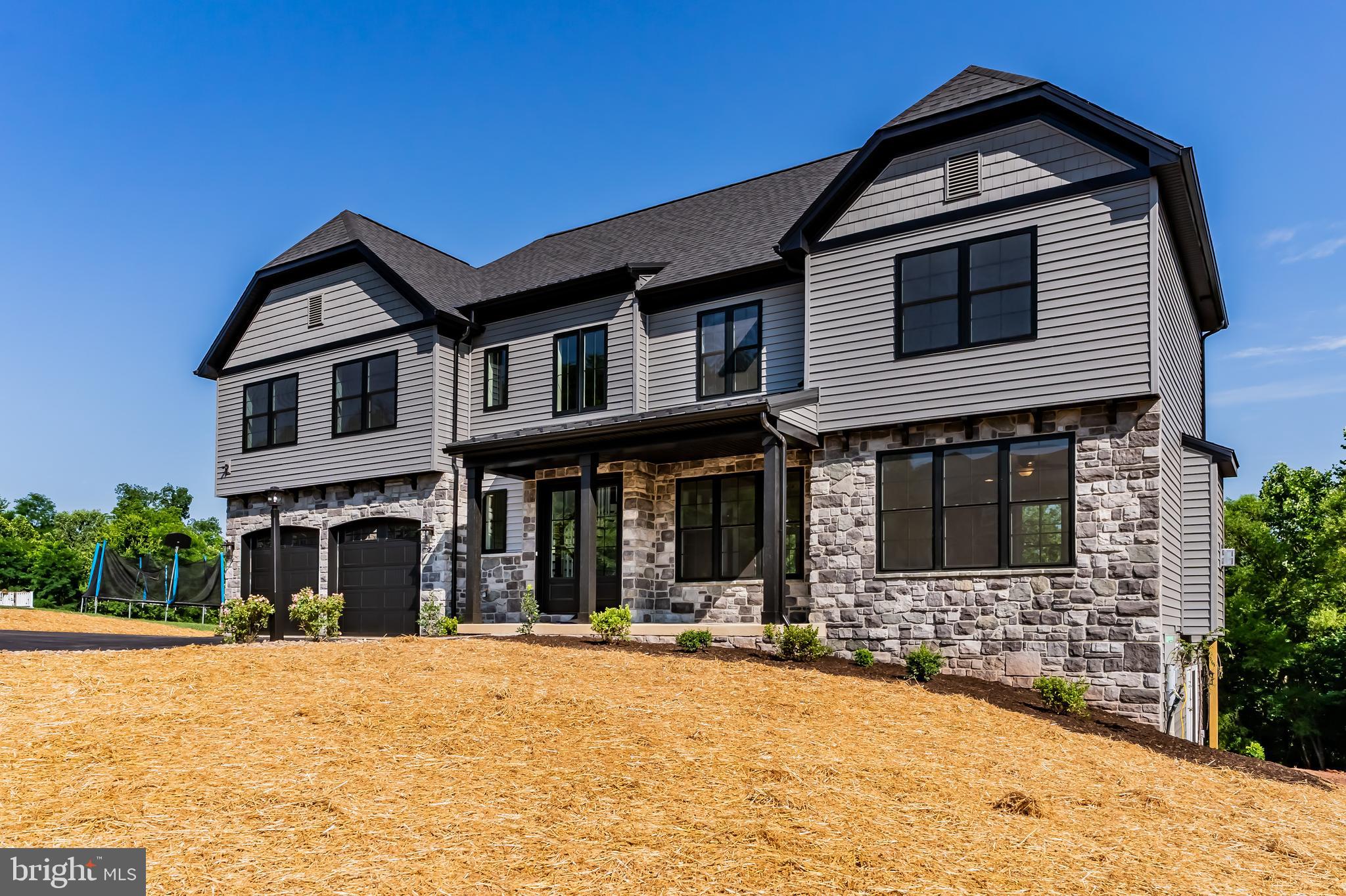 GRANTHAM CROSSING - Residential