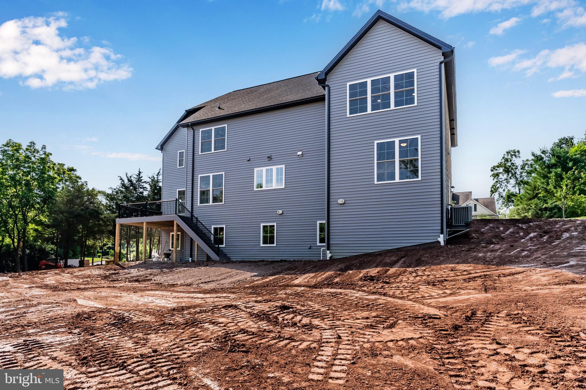 GRANTHAM CROSSING - Residential