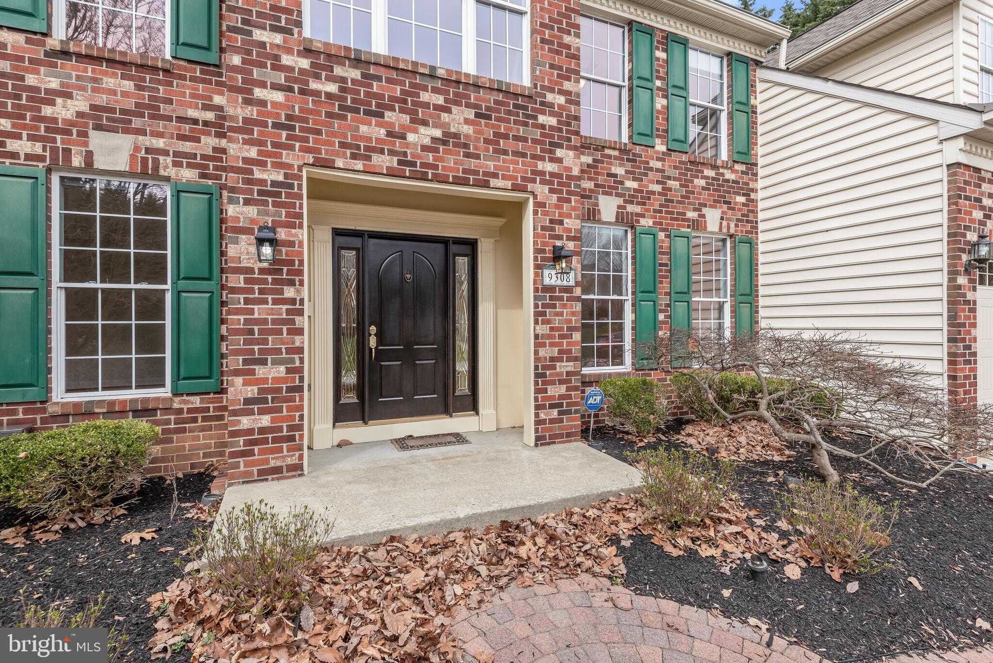 CROMWELL WOODS - Residential