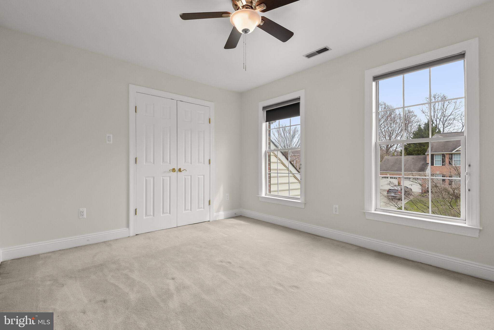 CROMWELL WOODS - Residential