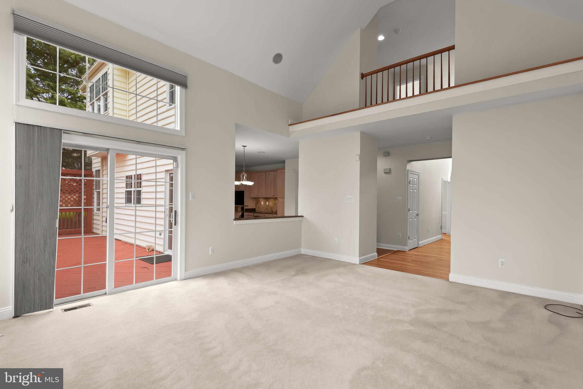 CROMWELL WOODS - Residential