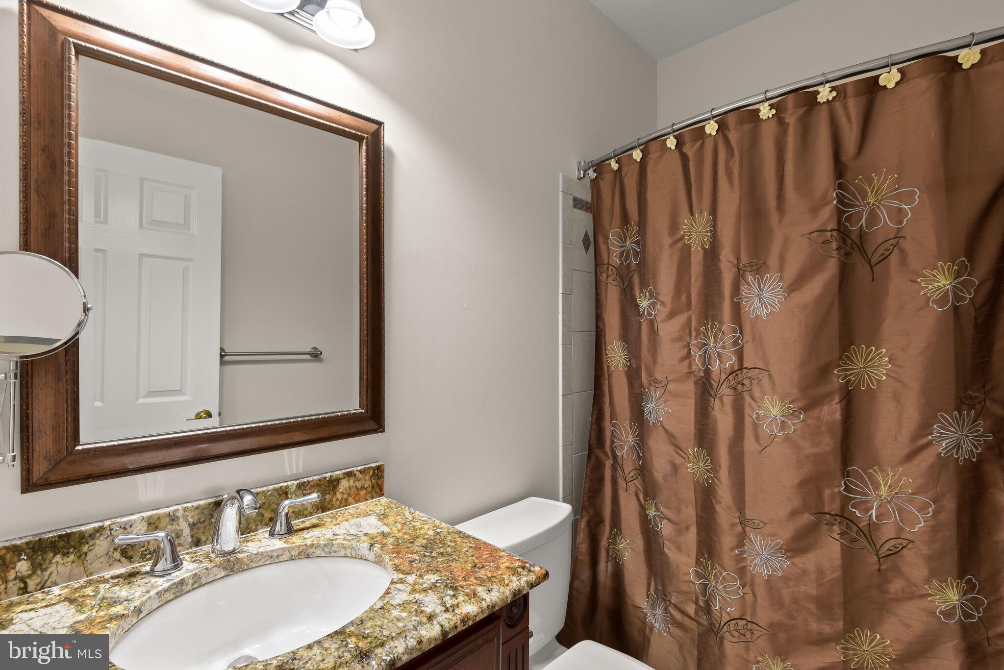 CROMWELL WOODS - Residential