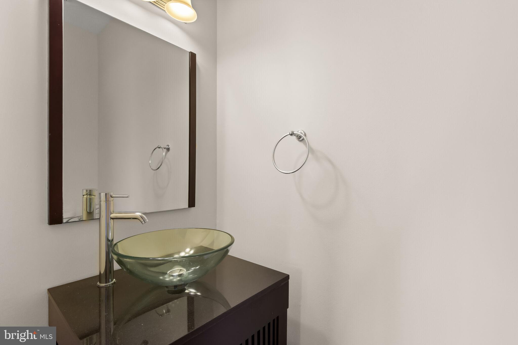 CROMWELL WOODS - Residential