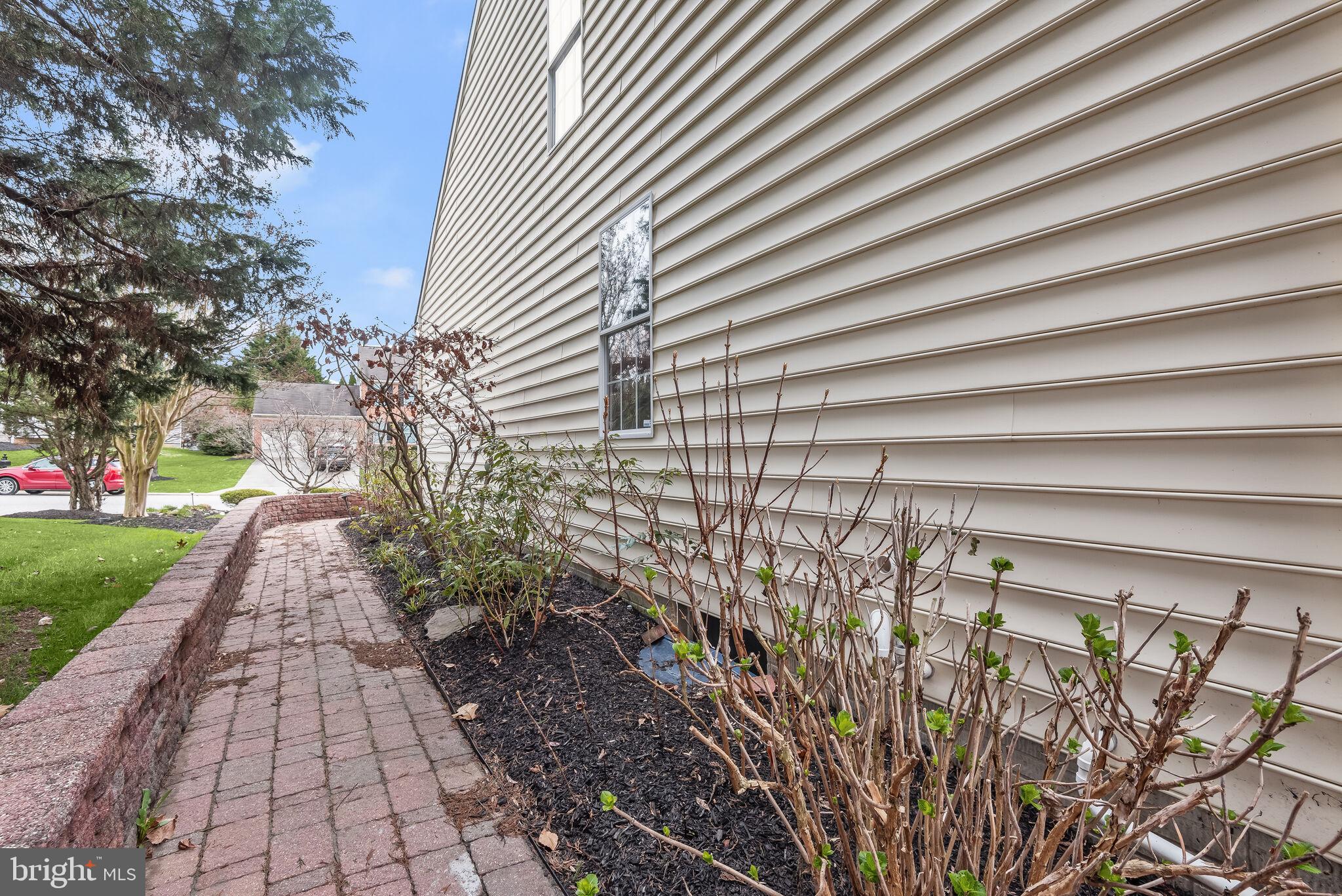 CROMWELL WOODS - Residential