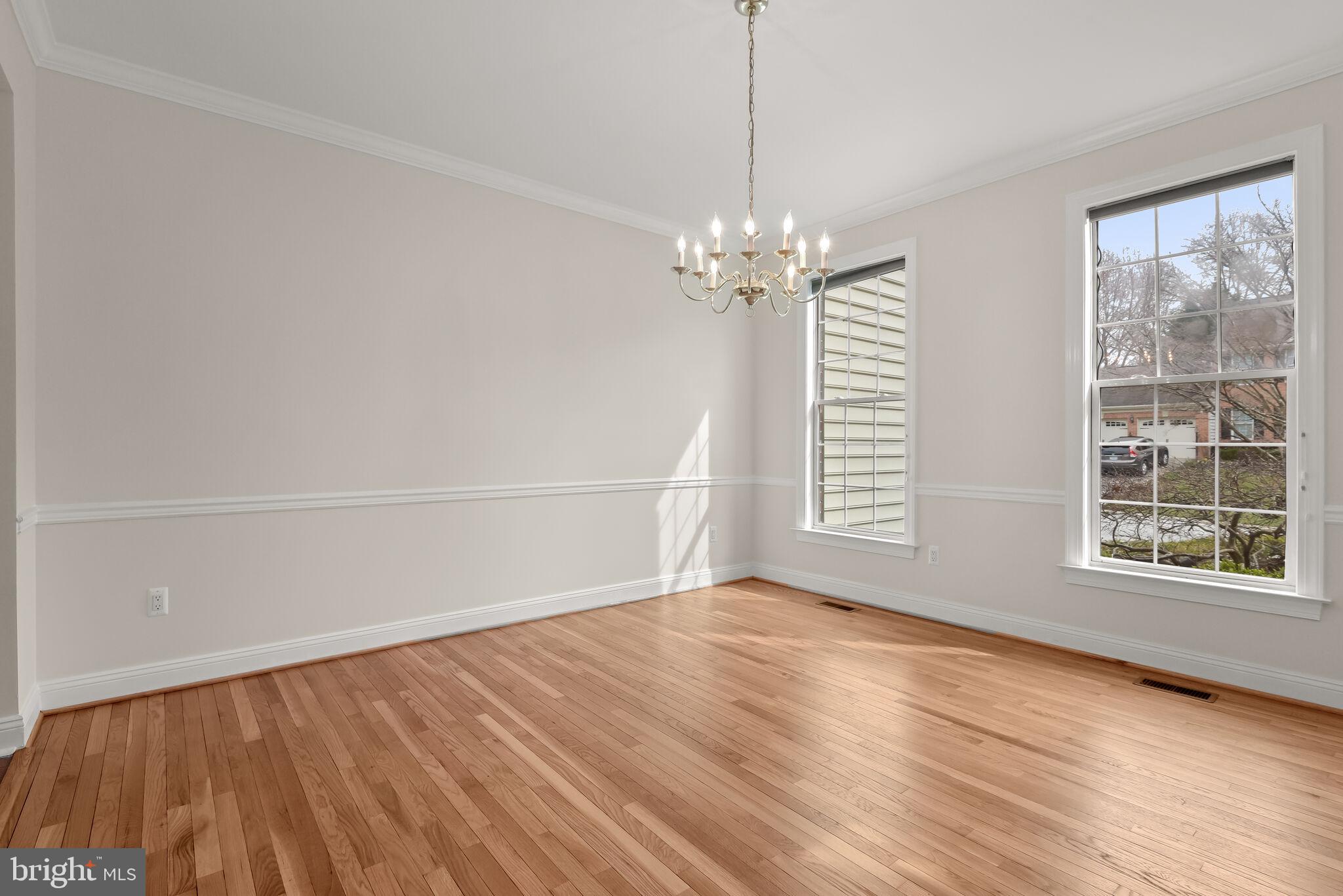 CROMWELL WOODS - Residential