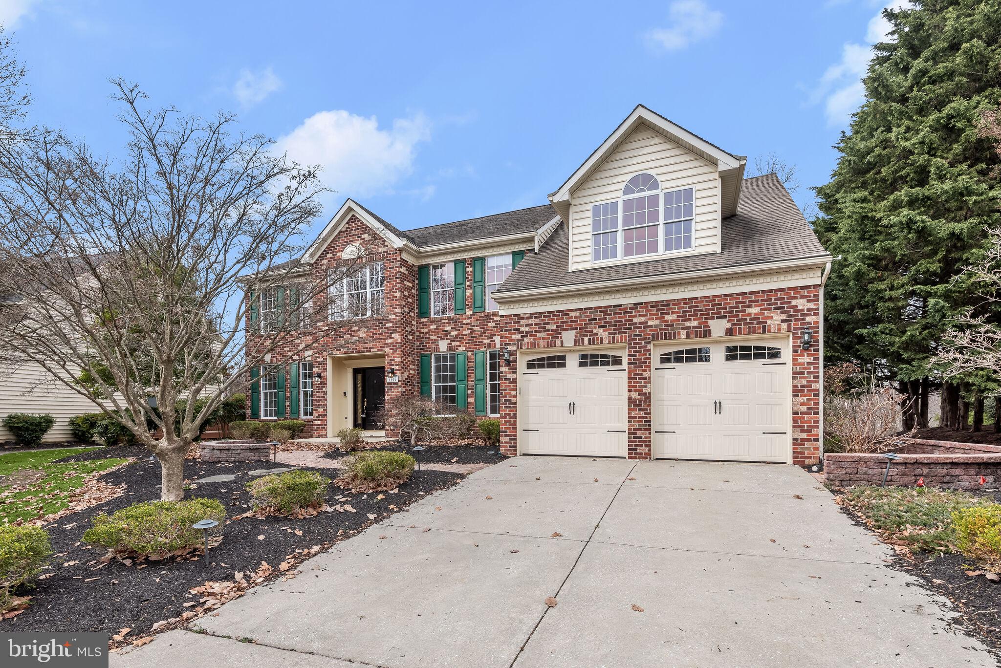 CROMWELL WOODS - Residential