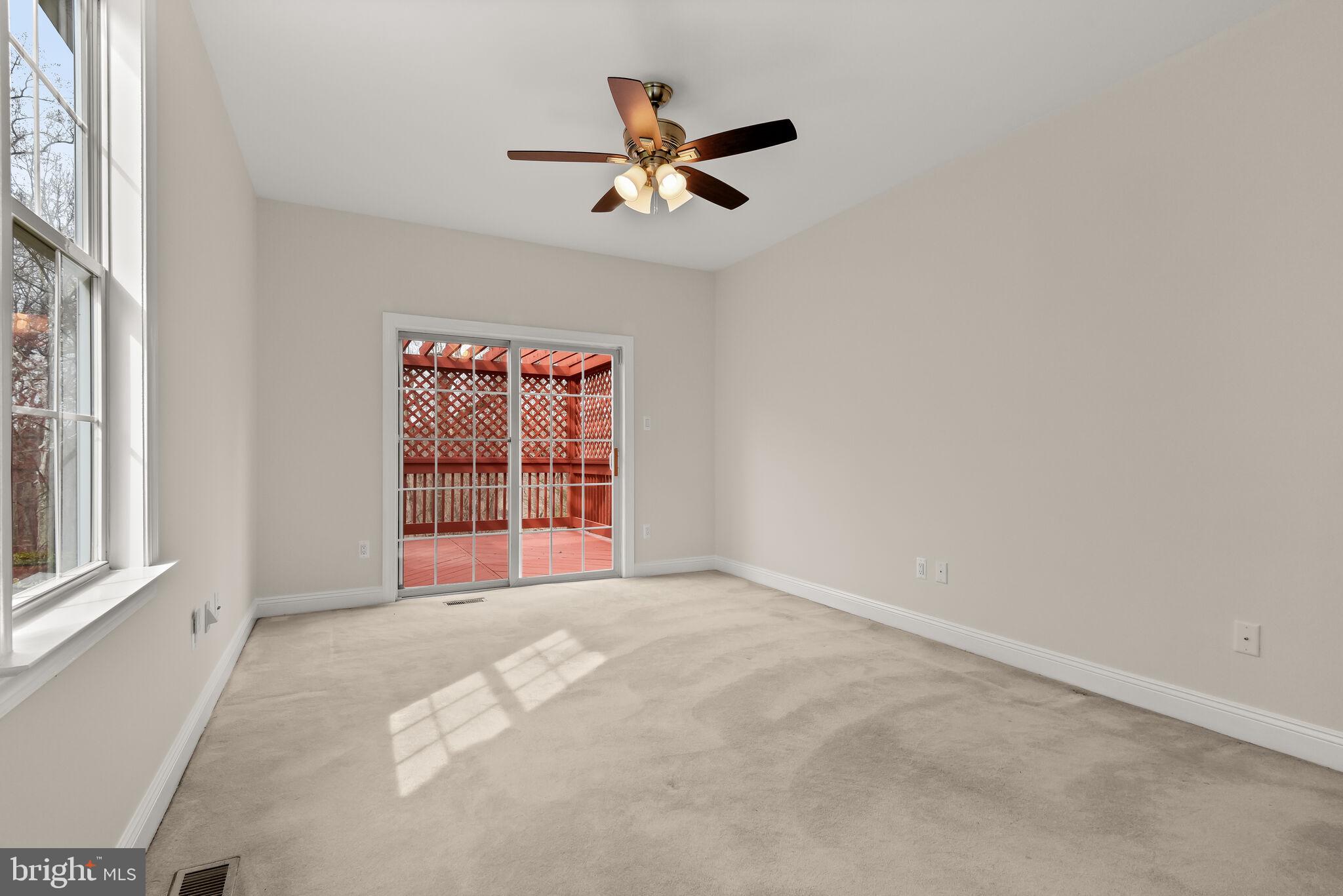 CROMWELL WOODS - Residential