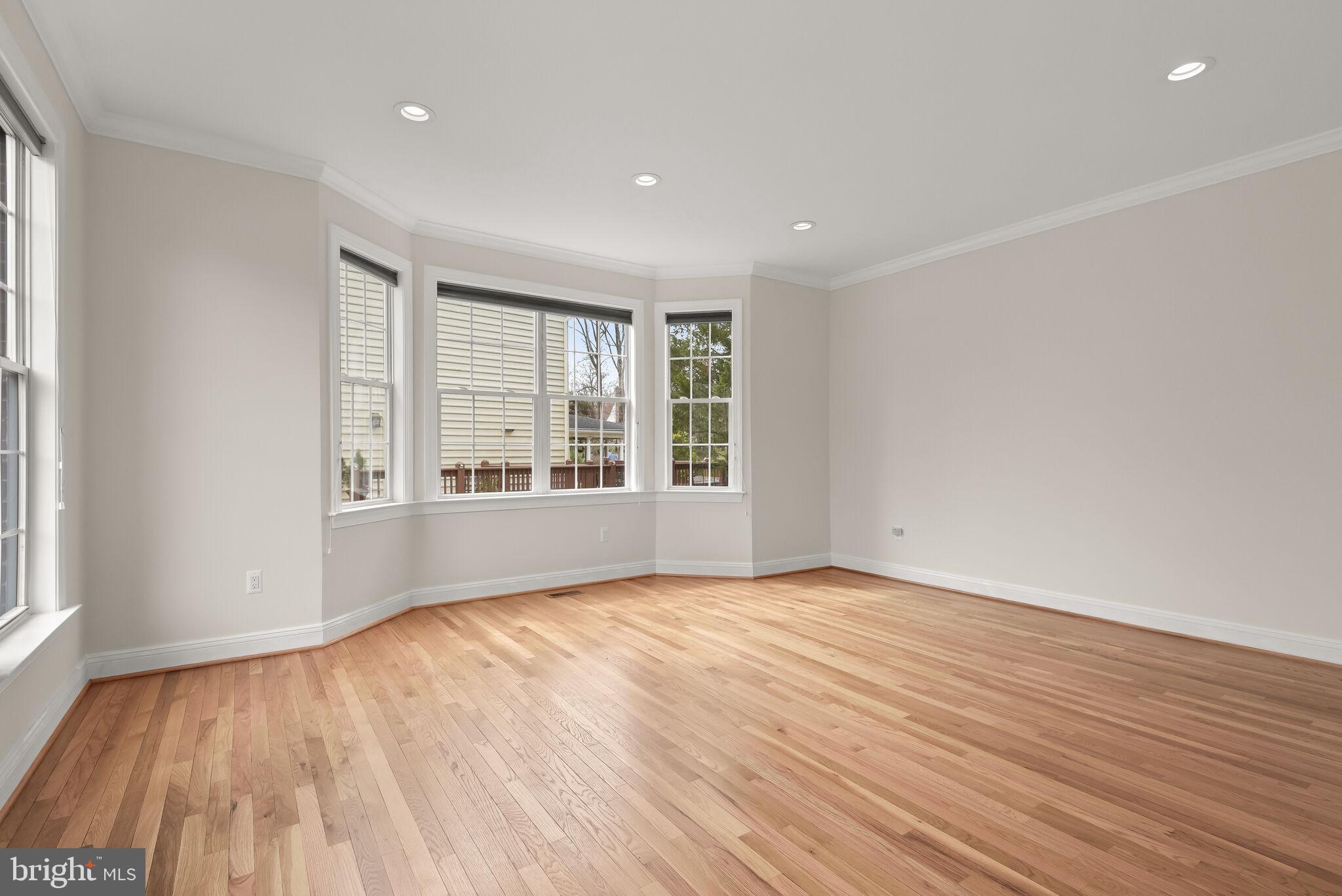 CROMWELL WOODS - Residential