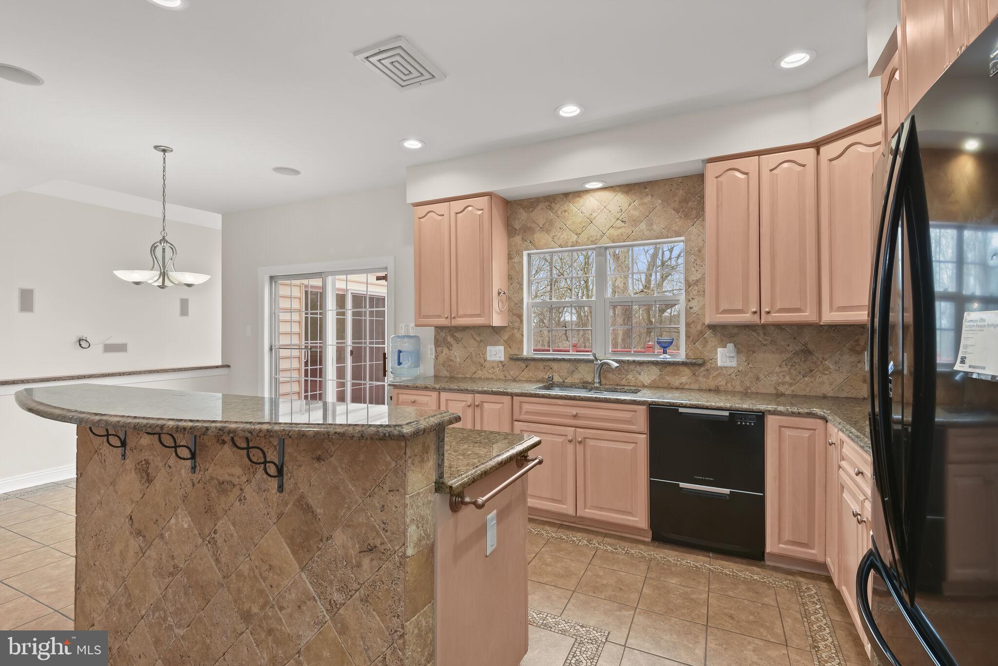 CROMWELL WOODS - Residential