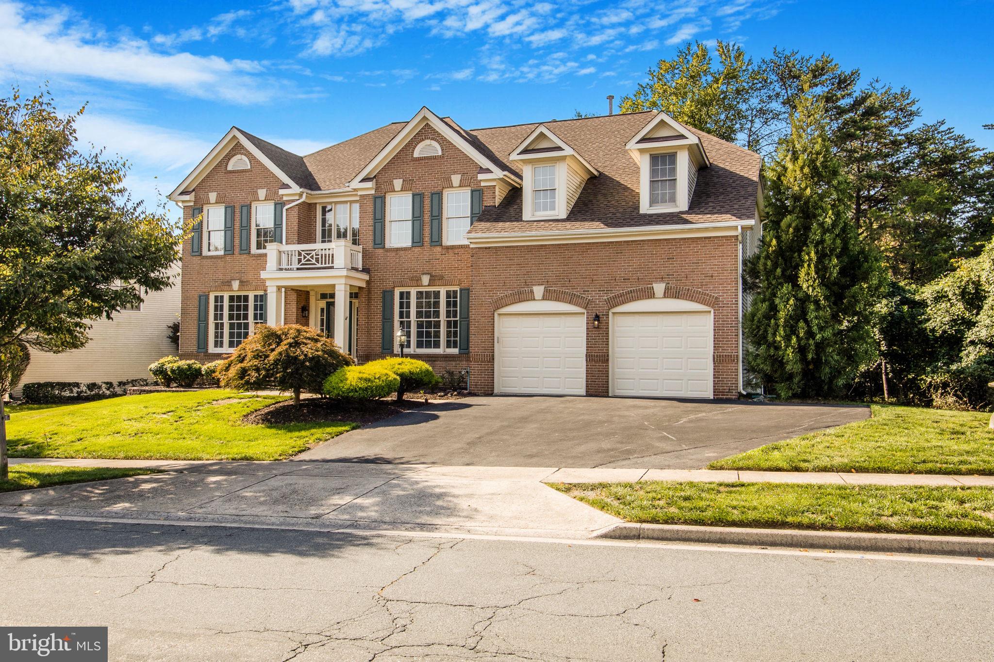 WILLOWS OF POTOMAC - Residential