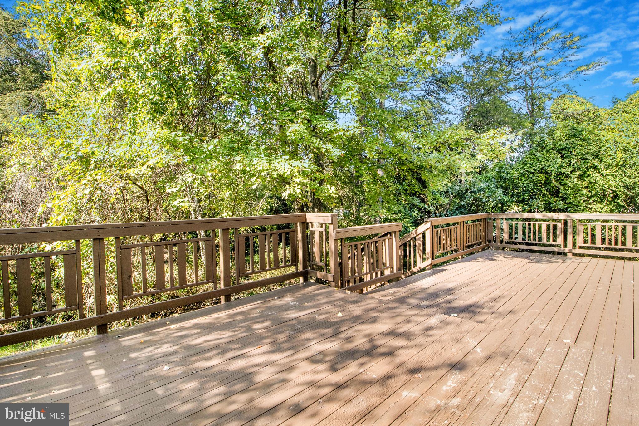 WILLOWS OF POTOMAC - Residential