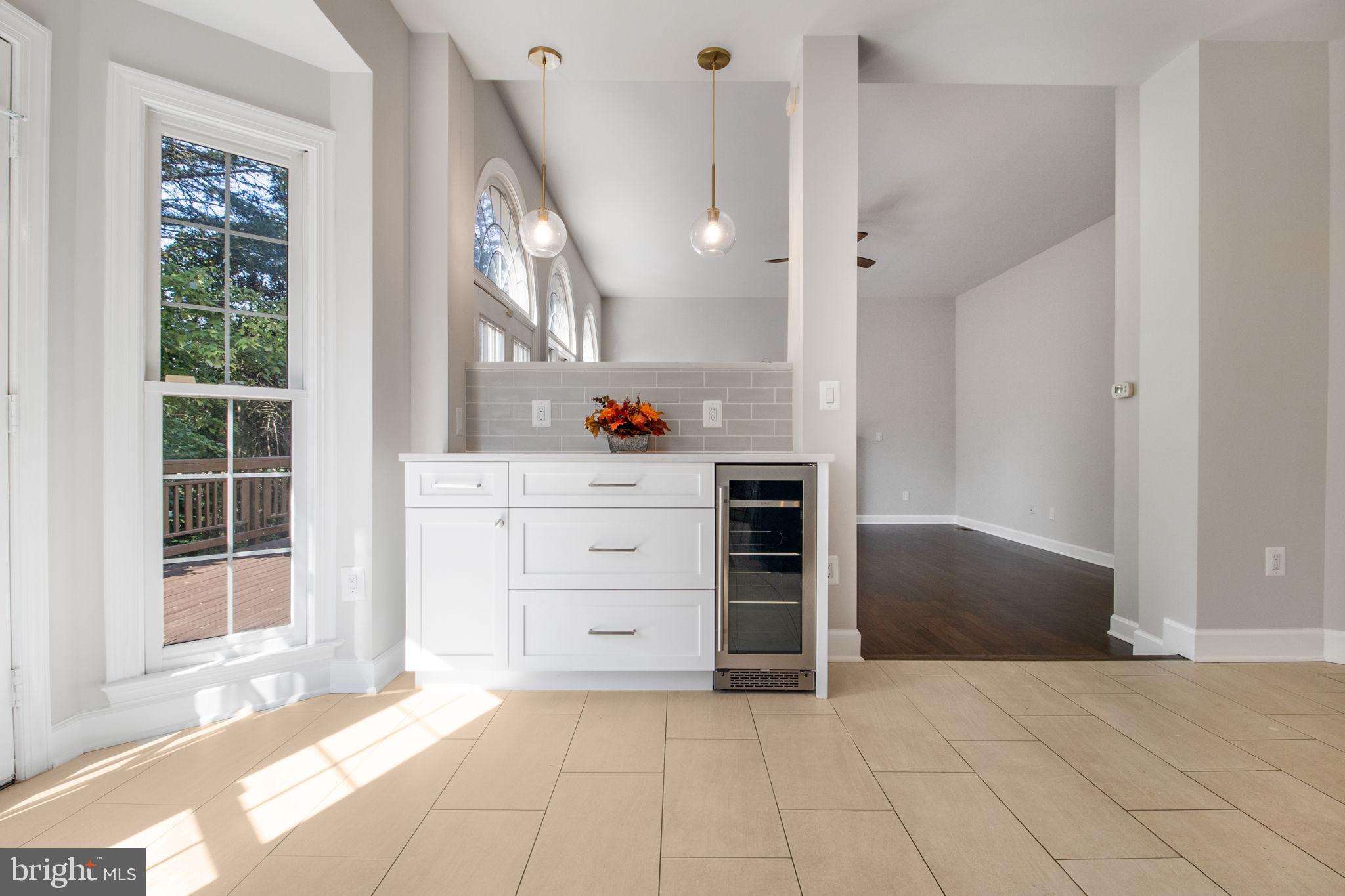 WILLOWS OF POTOMAC - Residential