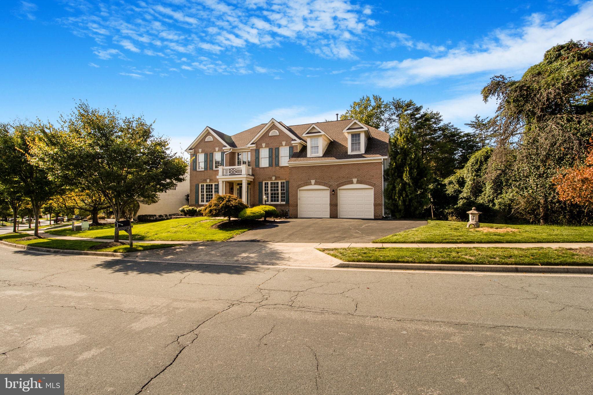 WILLOWS OF POTOMAC - Residential