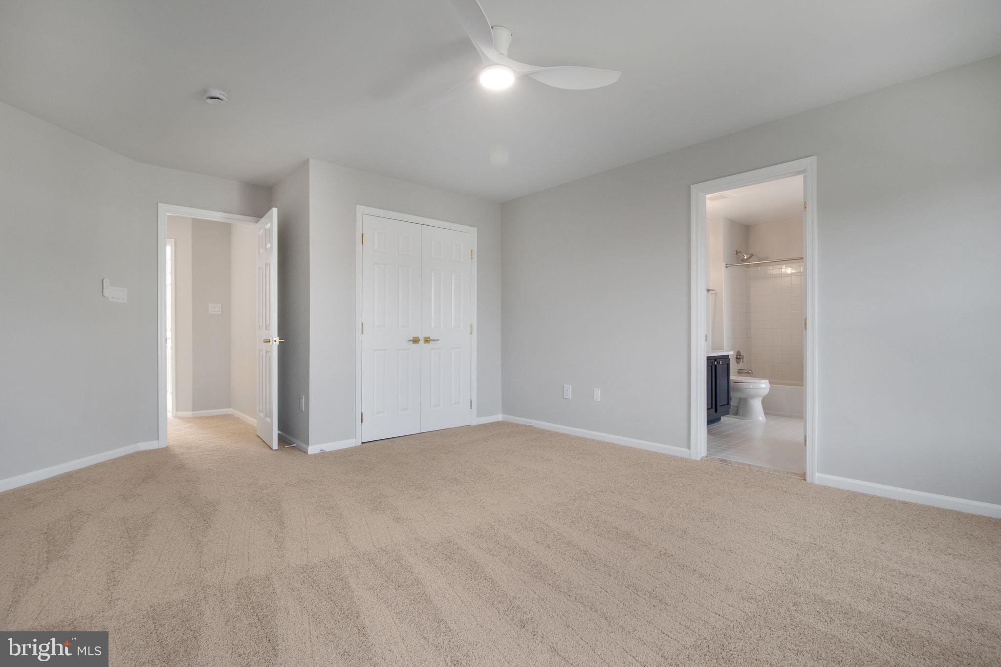 WILLOWS OF POTOMAC - Residential