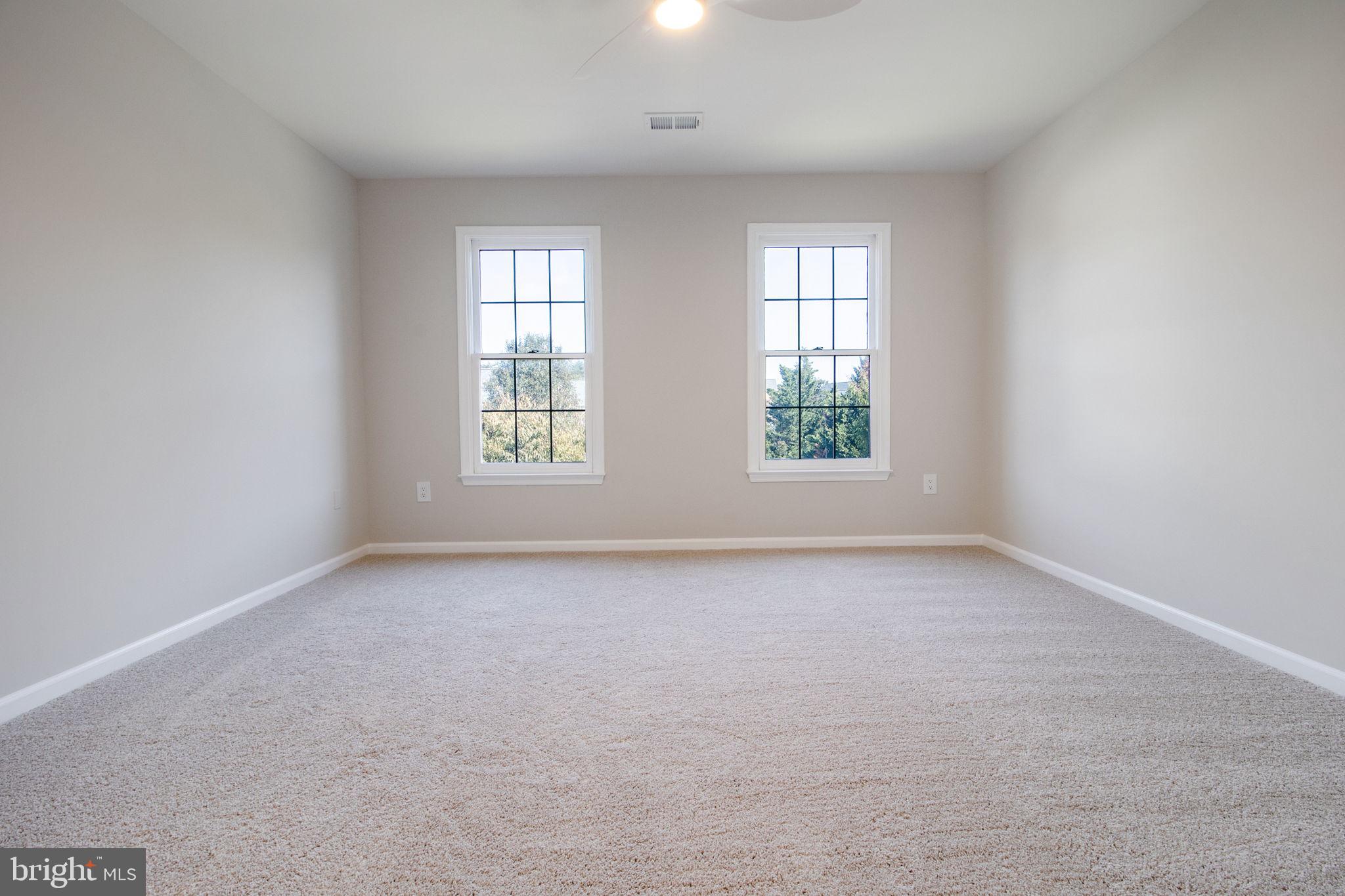 WILLOWS OF POTOMAC - Residential