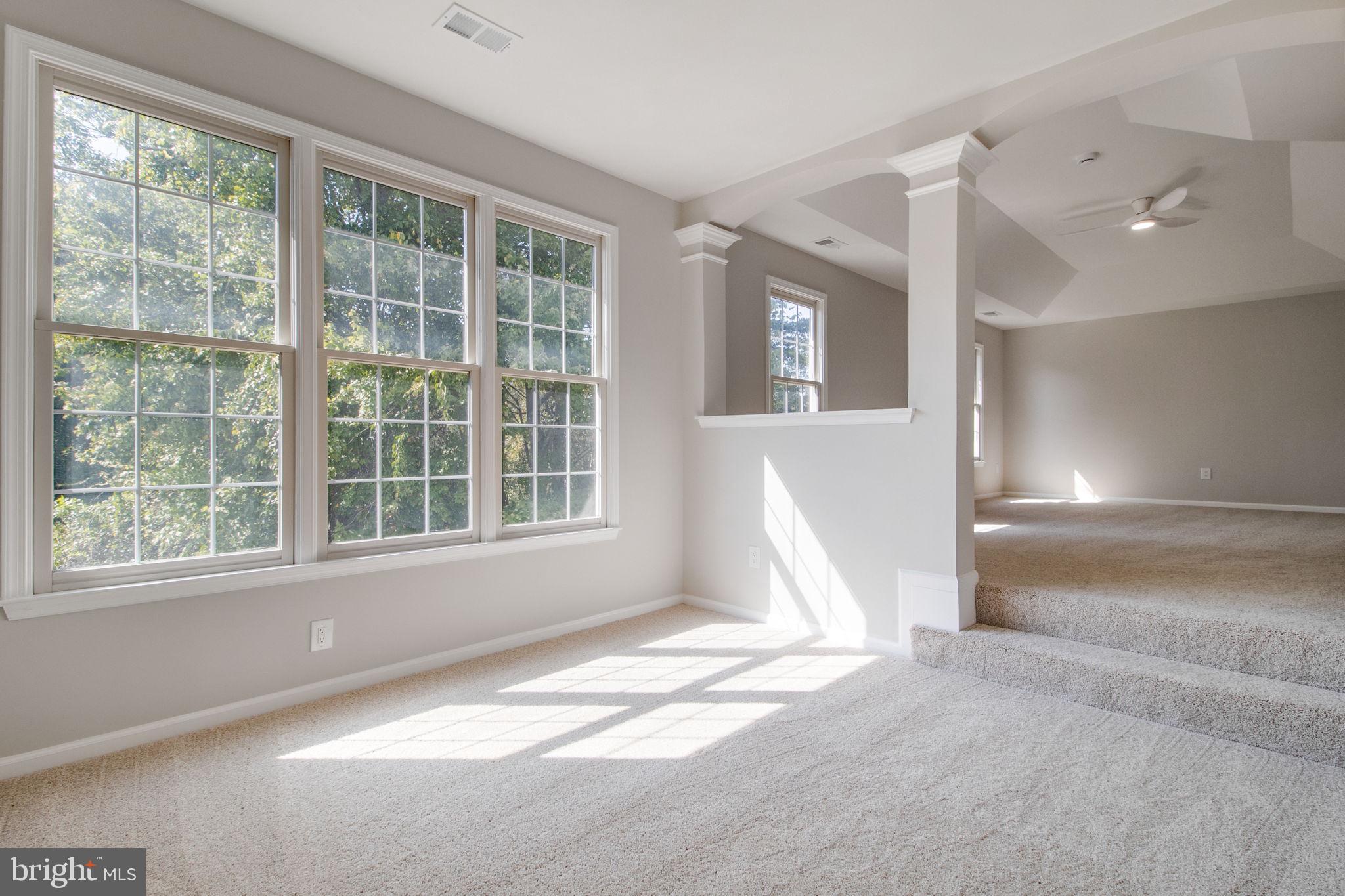 WILLOWS OF POTOMAC - Residential