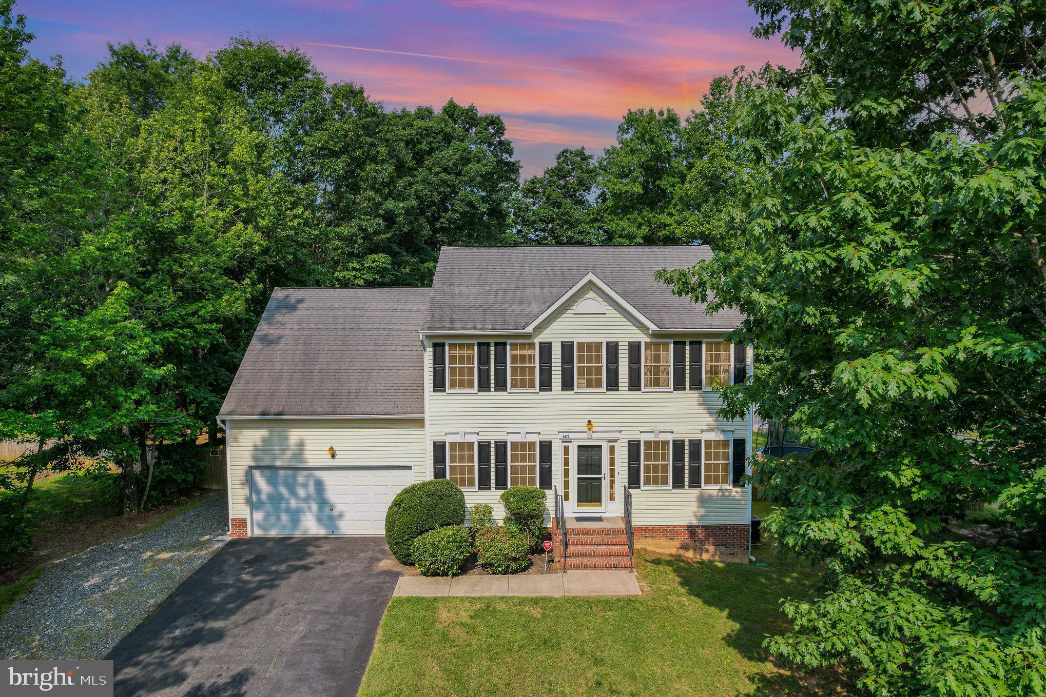 LAKE LAND OR - Residential