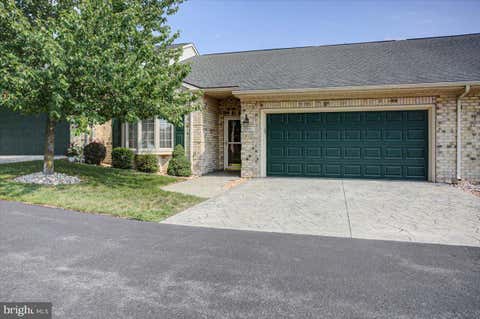 Townhouse For Sale - 12951 Little Hayden Circle<br/> HAGERSTOWN, MD 21742