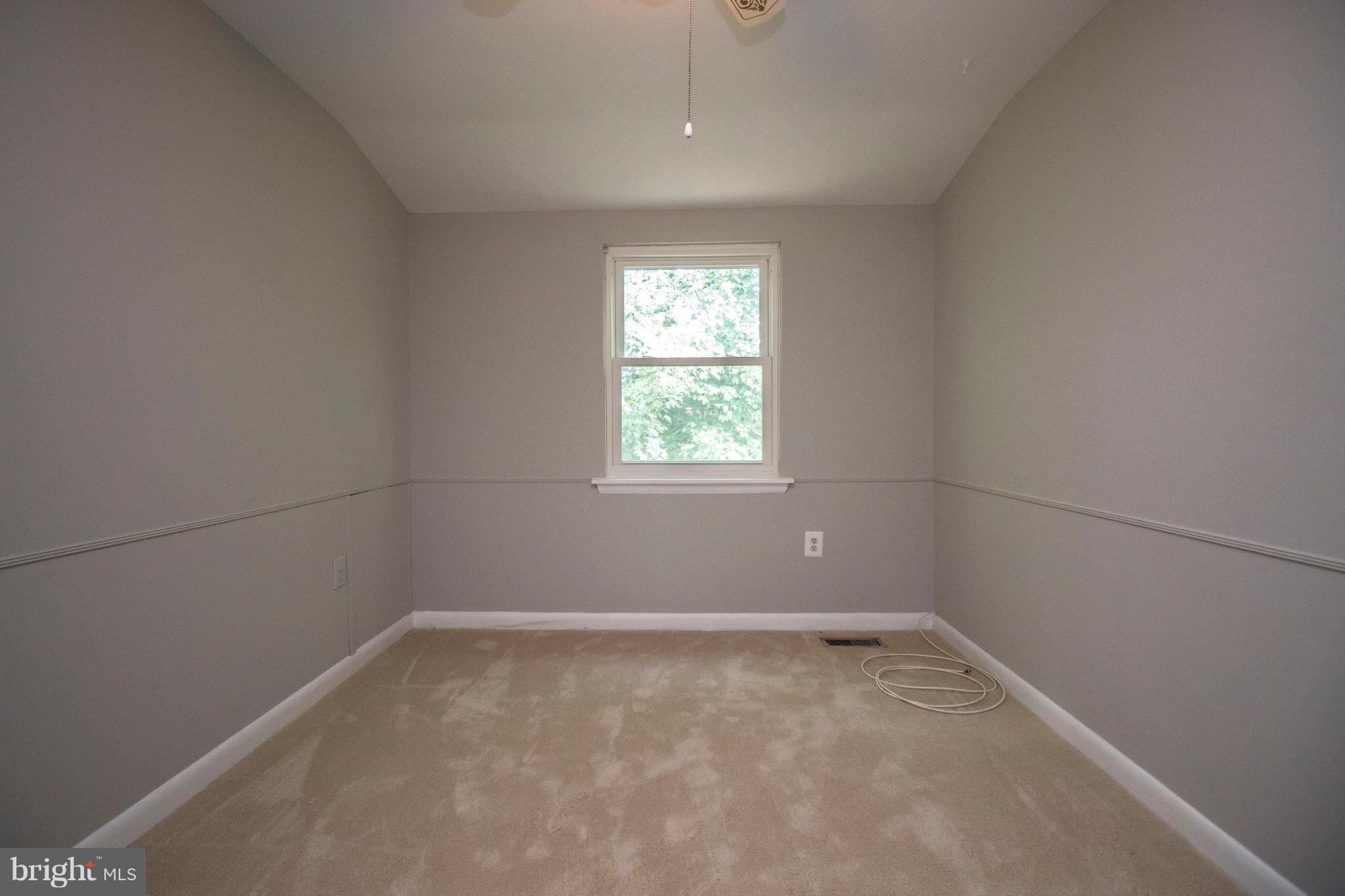 DALE CITY - Residential Lease