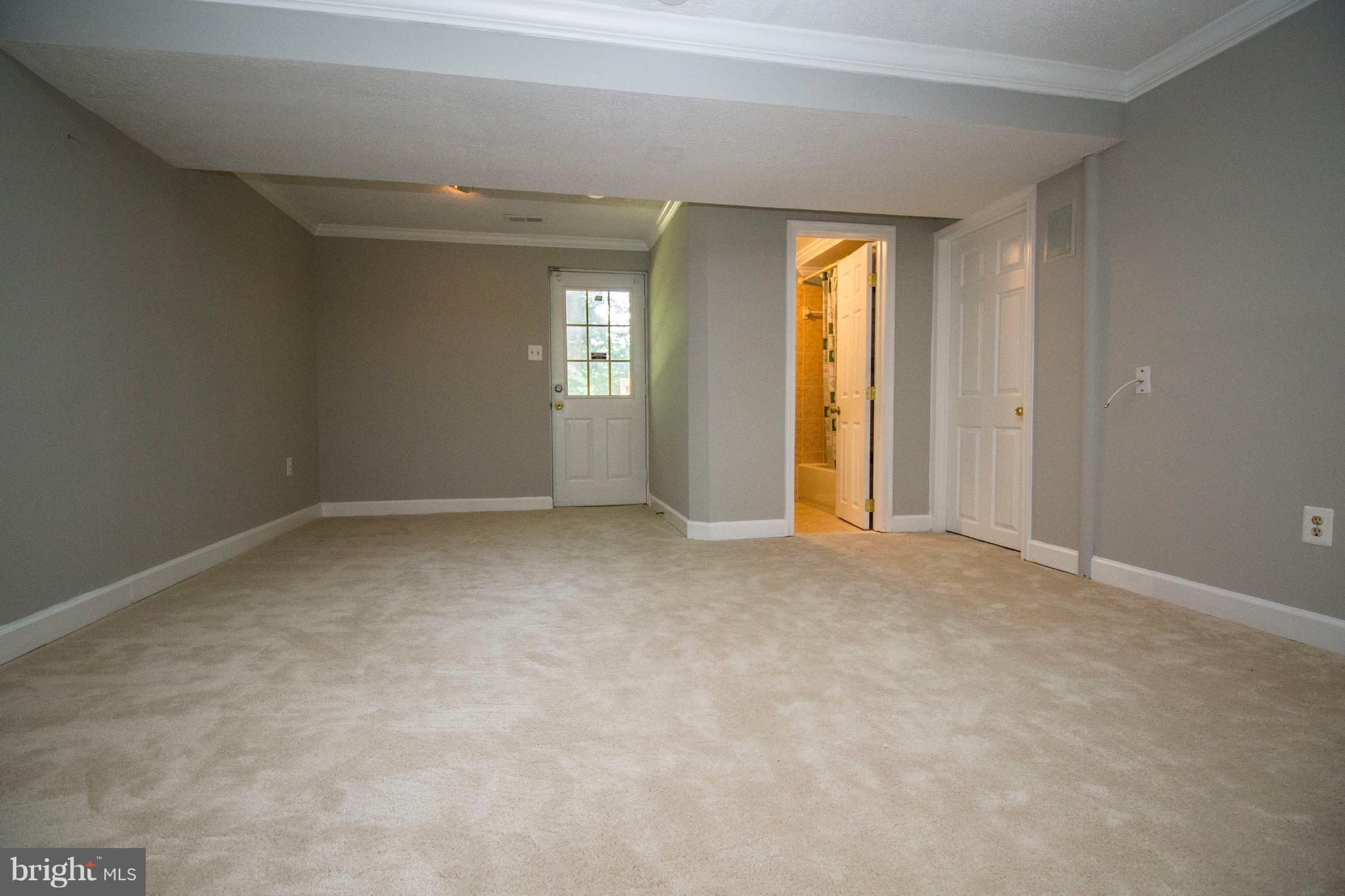 DALE CITY - Residential Lease