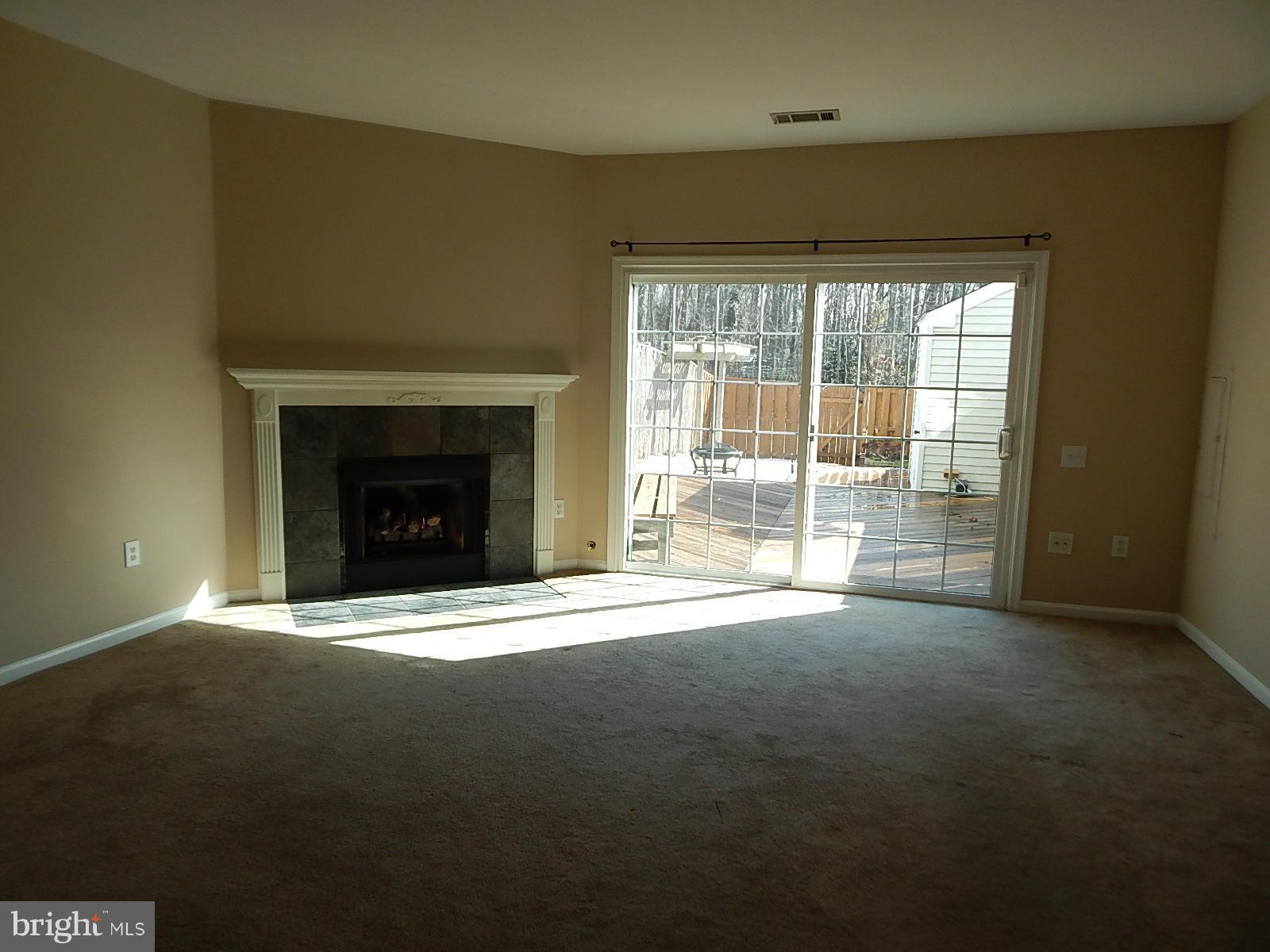 WOODSTONE - Residential Lease