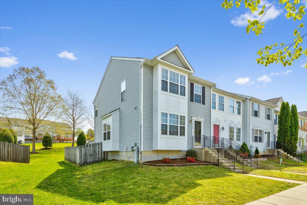 End unit homes are great but townhomes with decks that look out to open space (not another townhouse) are even better! This is a well maintained home that has large open spaces. Kitchen has relatively new stainless appliances and granite counter tops. Big deck off the kitchen is great for entertaining or just enjoying the day and winding down. The primary bedroom and 2 walk in closets, soaking tube and double sinks. The lower level is finished with a half bath and an open recreation room. You will also have your own marked 2 parking spaces right in front of the home. Close to North Beach and Chesapeake Beach and all the fun activities of the Chesapeake Bay. You can enjoy the farmers market, concerts on the bay, lots of restaurants , bakeries , ice cream stands and the board walk as well as boat slip opportunities. Great community to belong to!
