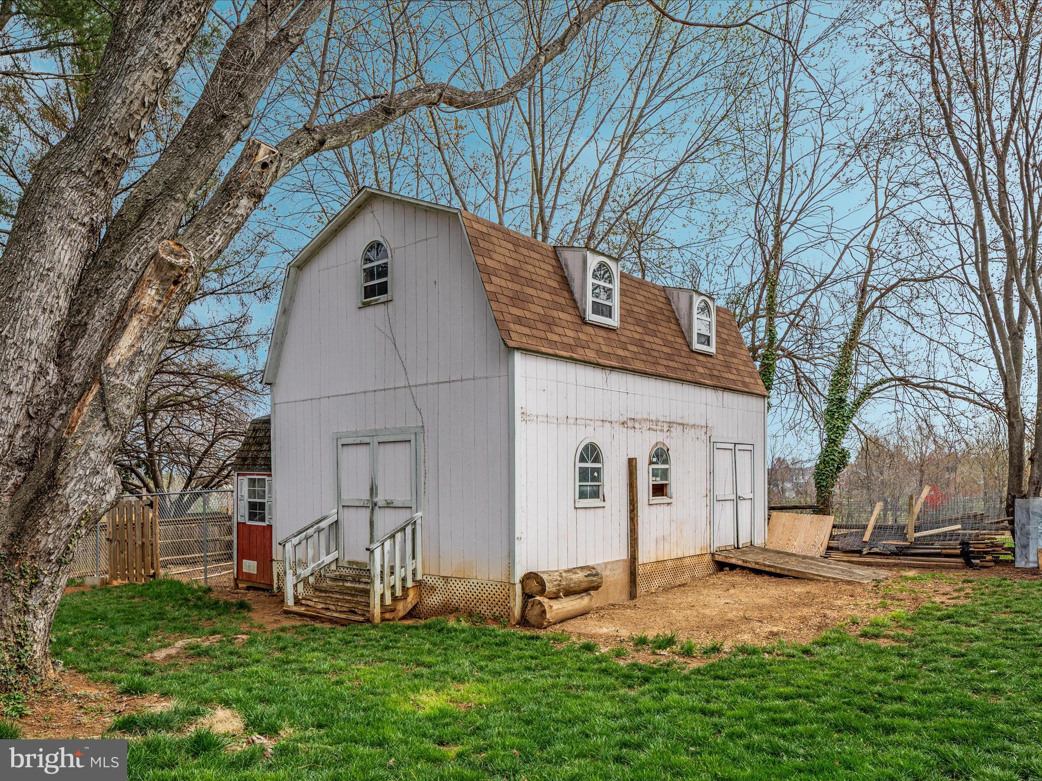 LAYCOCK - Residential