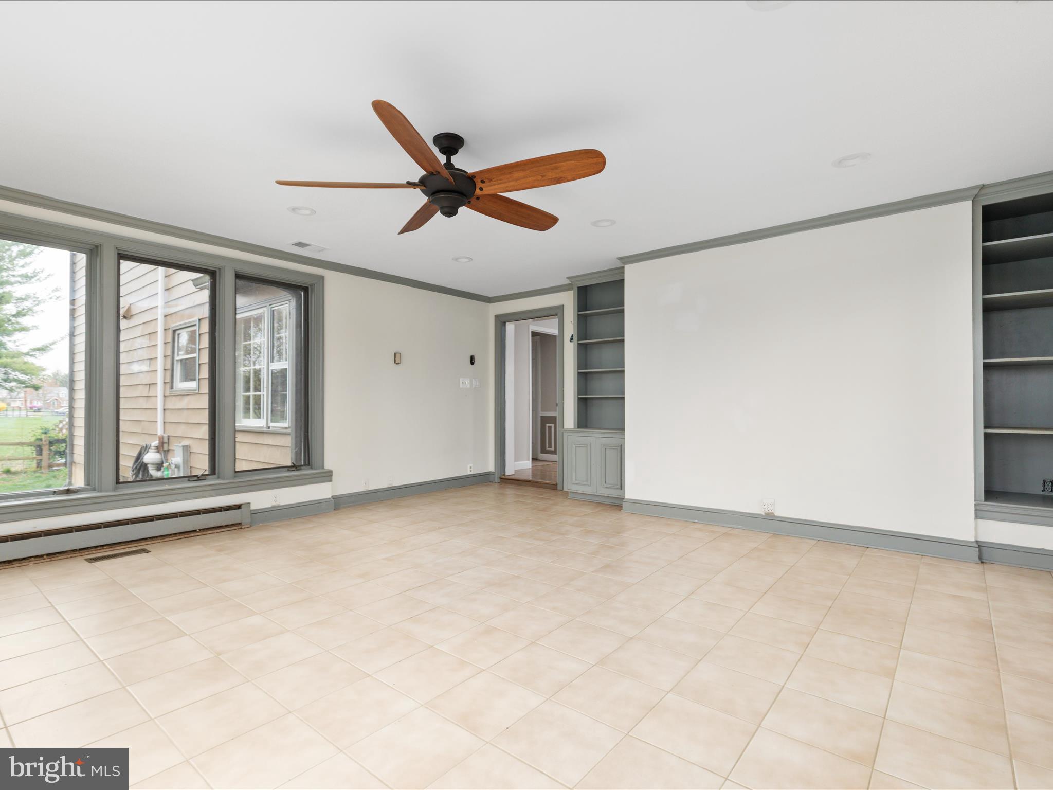 LAYCOCK - Residential