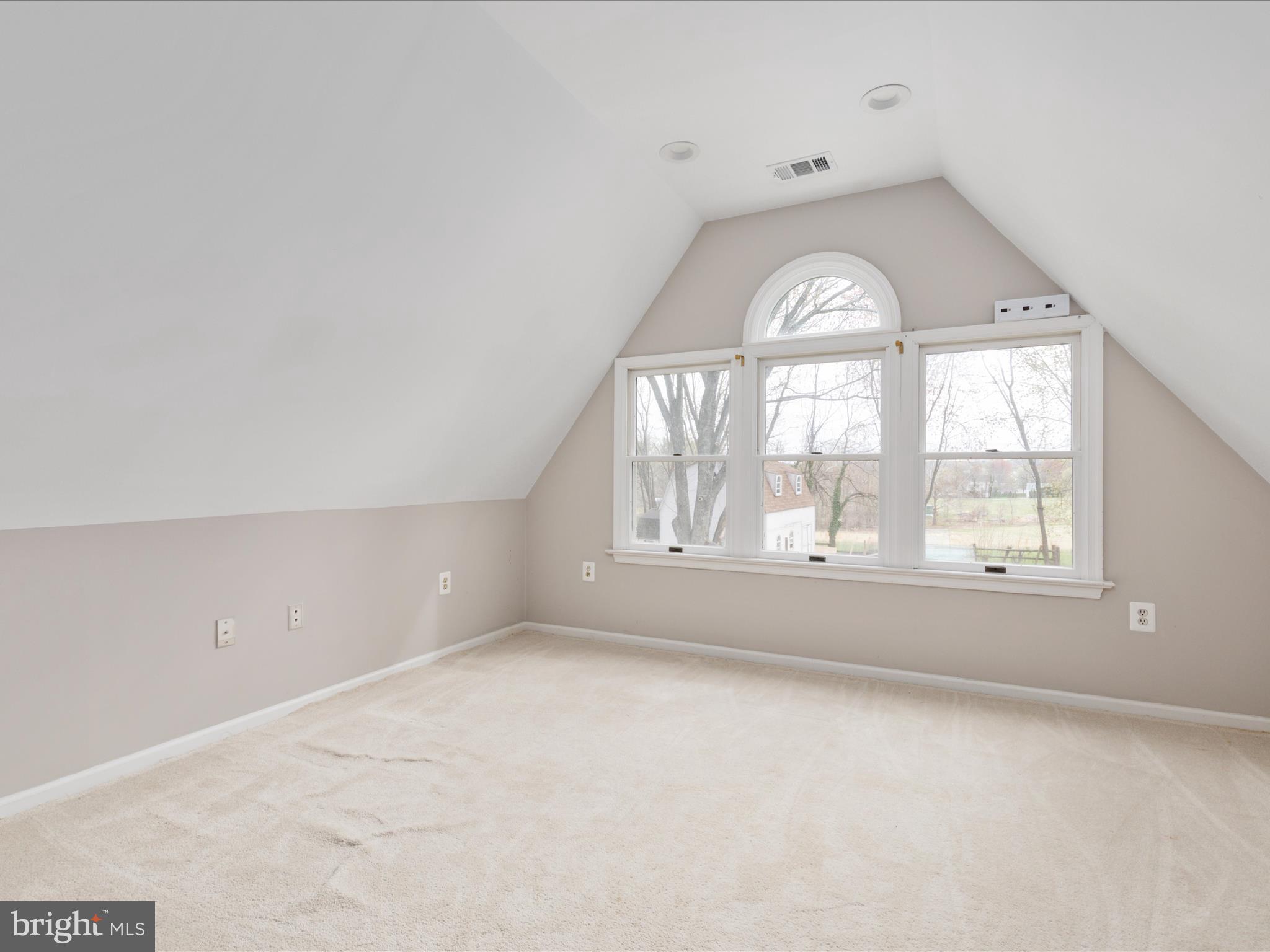 LAYCOCK - Residential