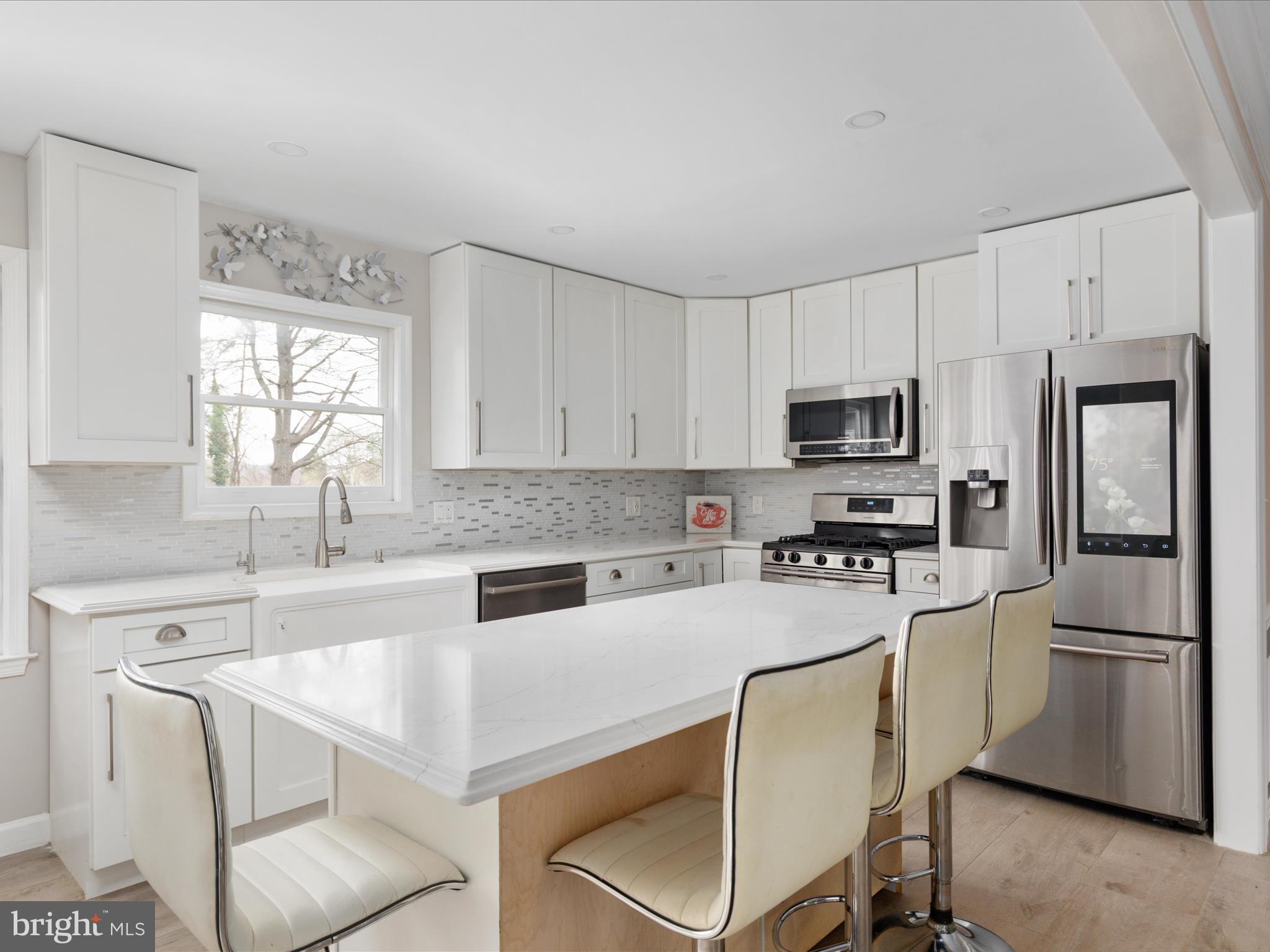 LAYCOCK - Residential