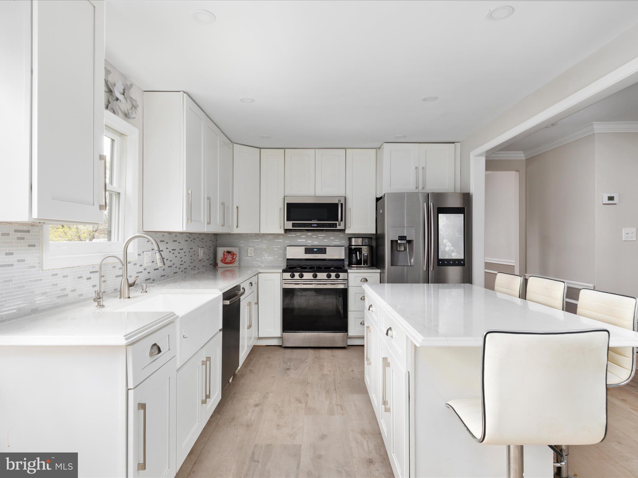 LAYCOCK - Residential