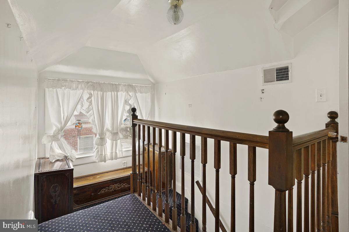 NORWOOD HEIGHTS - Residential