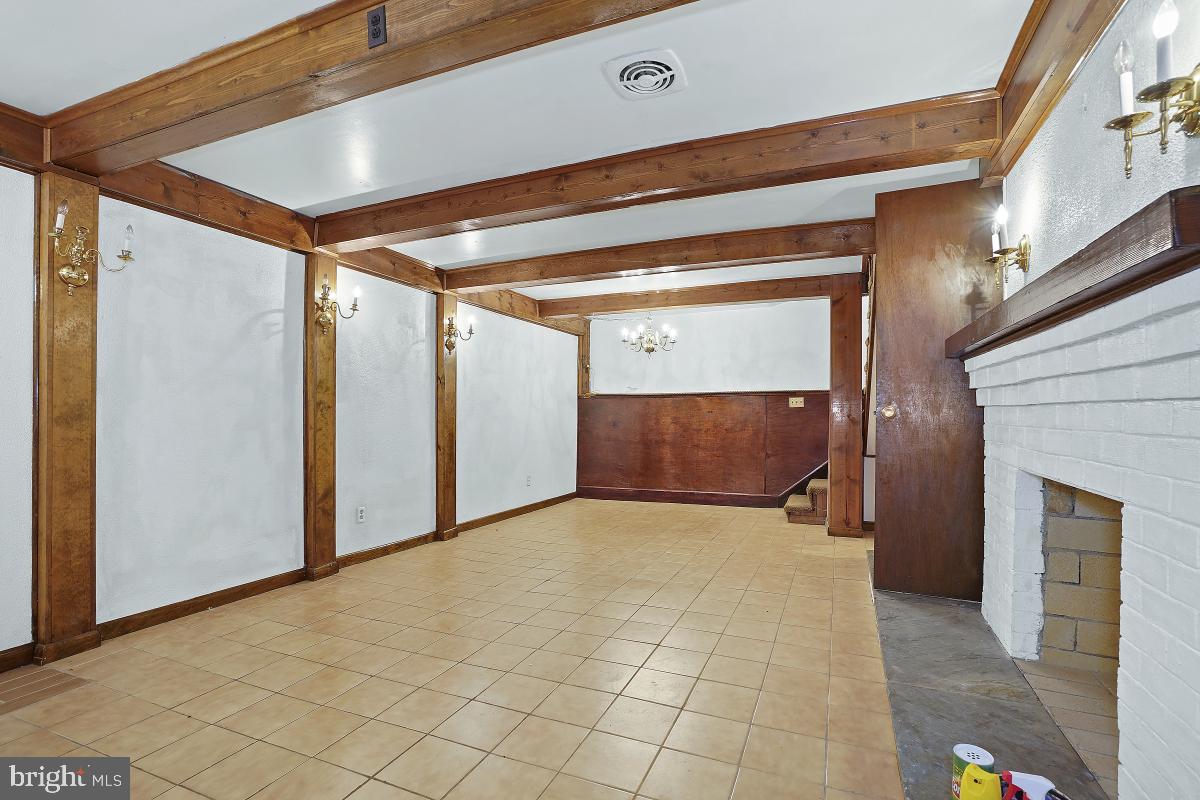 NORWOOD HEIGHTS - Residential