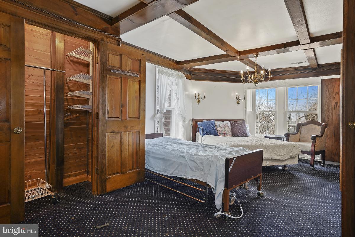 NORWOOD HEIGHTS - Residential