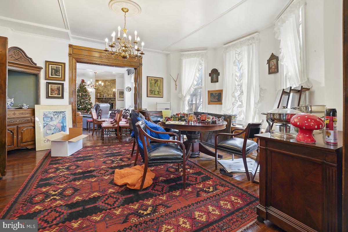 NORWOOD HEIGHTS - Residential