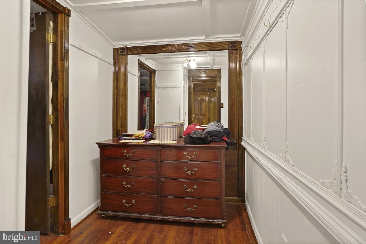 NORWOOD HEIGHTS - Residential