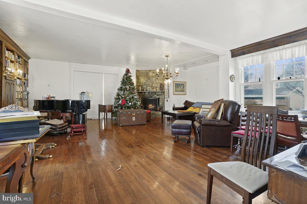 NORWOOD HEIGHTS - Residential