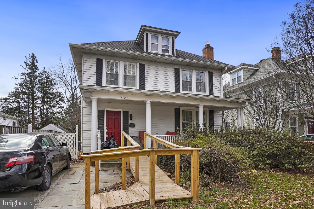 NORWOOD HEIGHTS - Residential