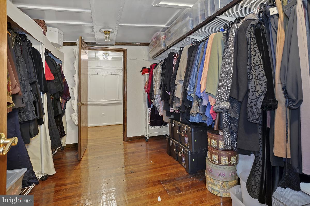 NORWOOD HEIGHTS - Residential