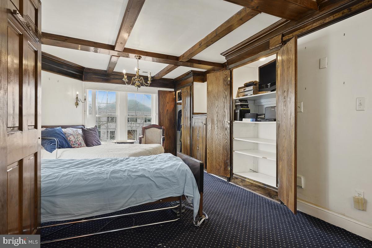 NORWOOD HEIGHTS - Residential