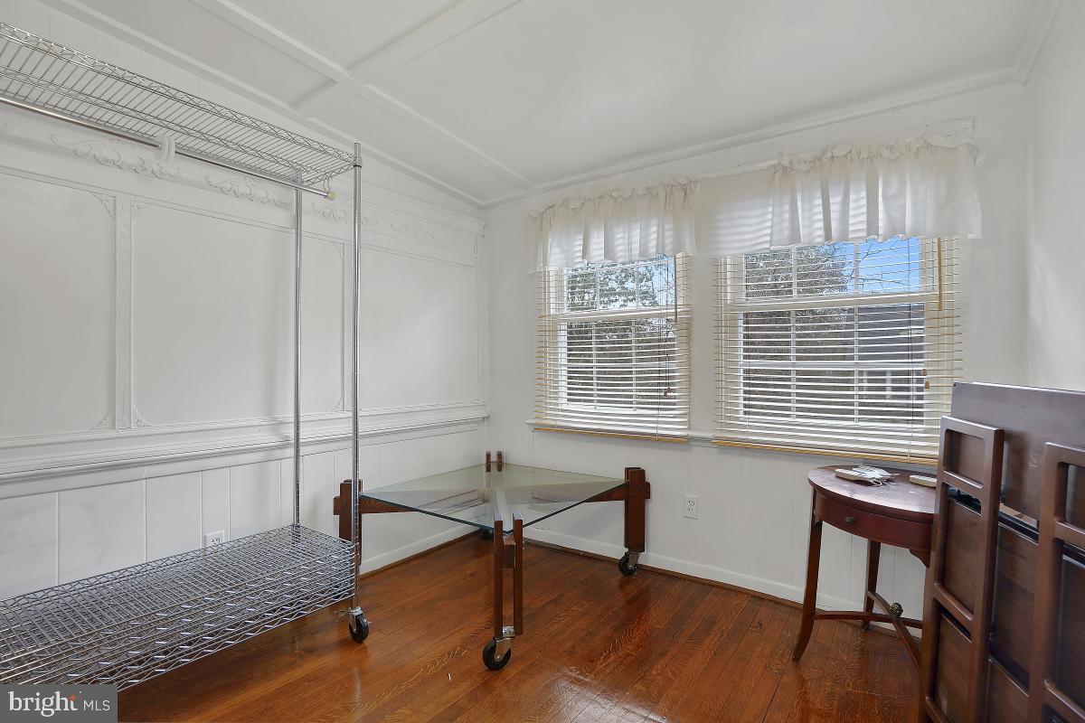 NORWOOD HEIGHTS - Residential