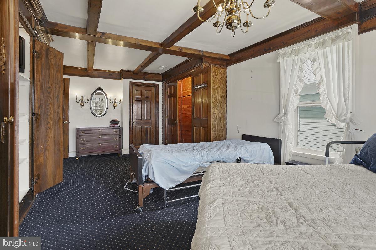 NORWOOD HEIGHTS - Residential