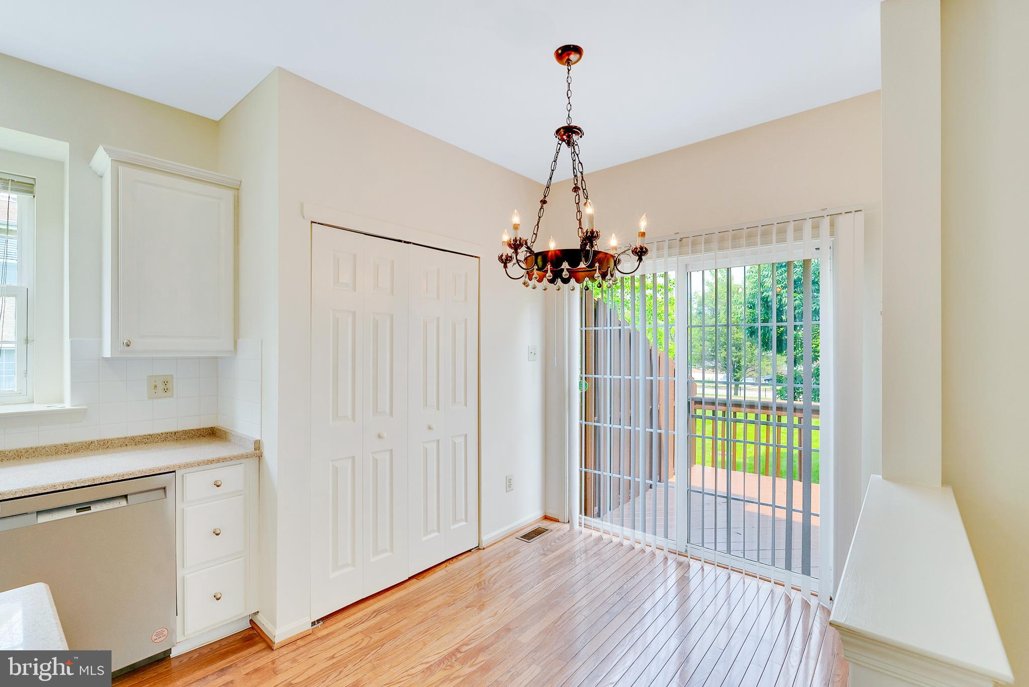 HILL VIEW - Residential