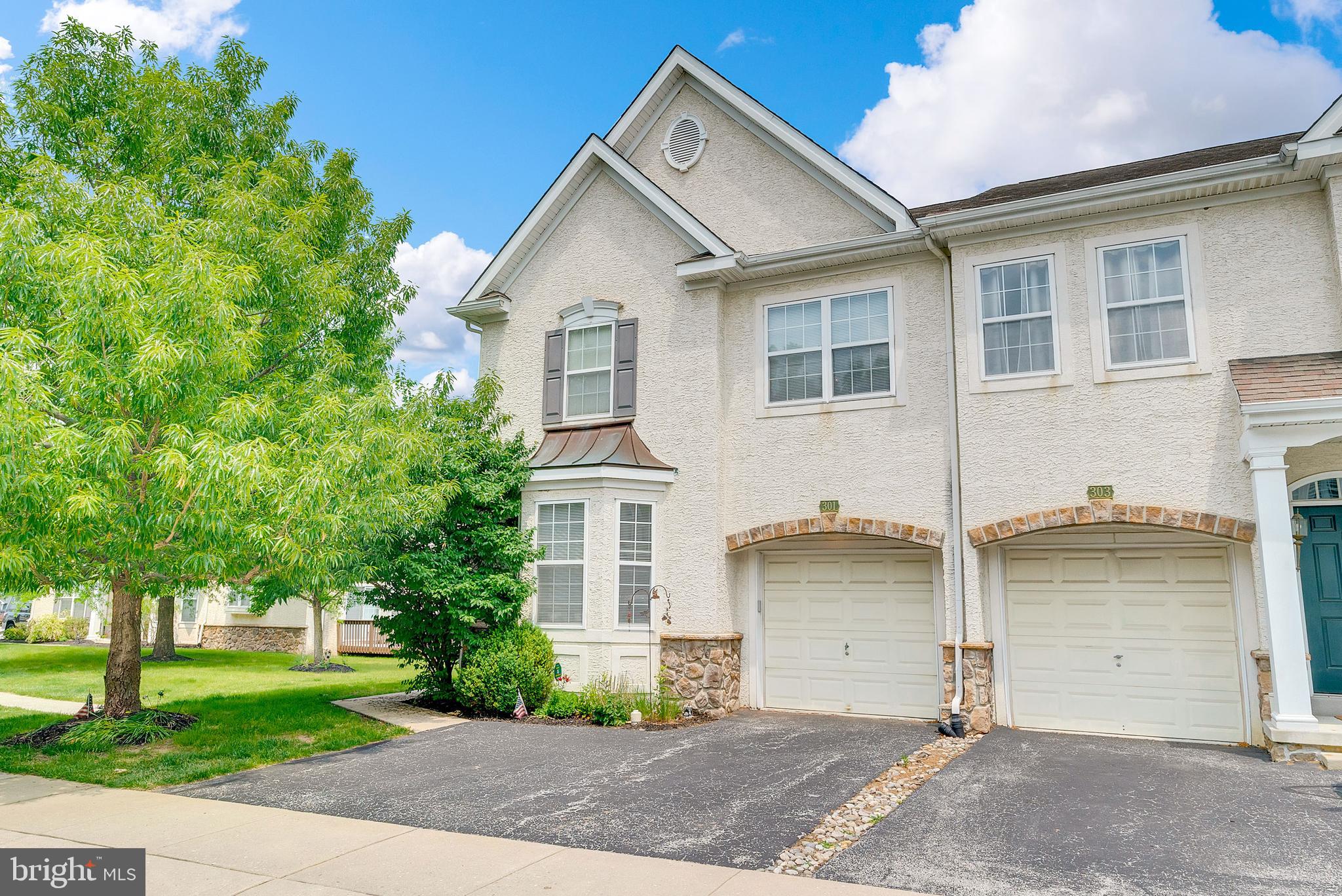 HILL VIEW - Residential