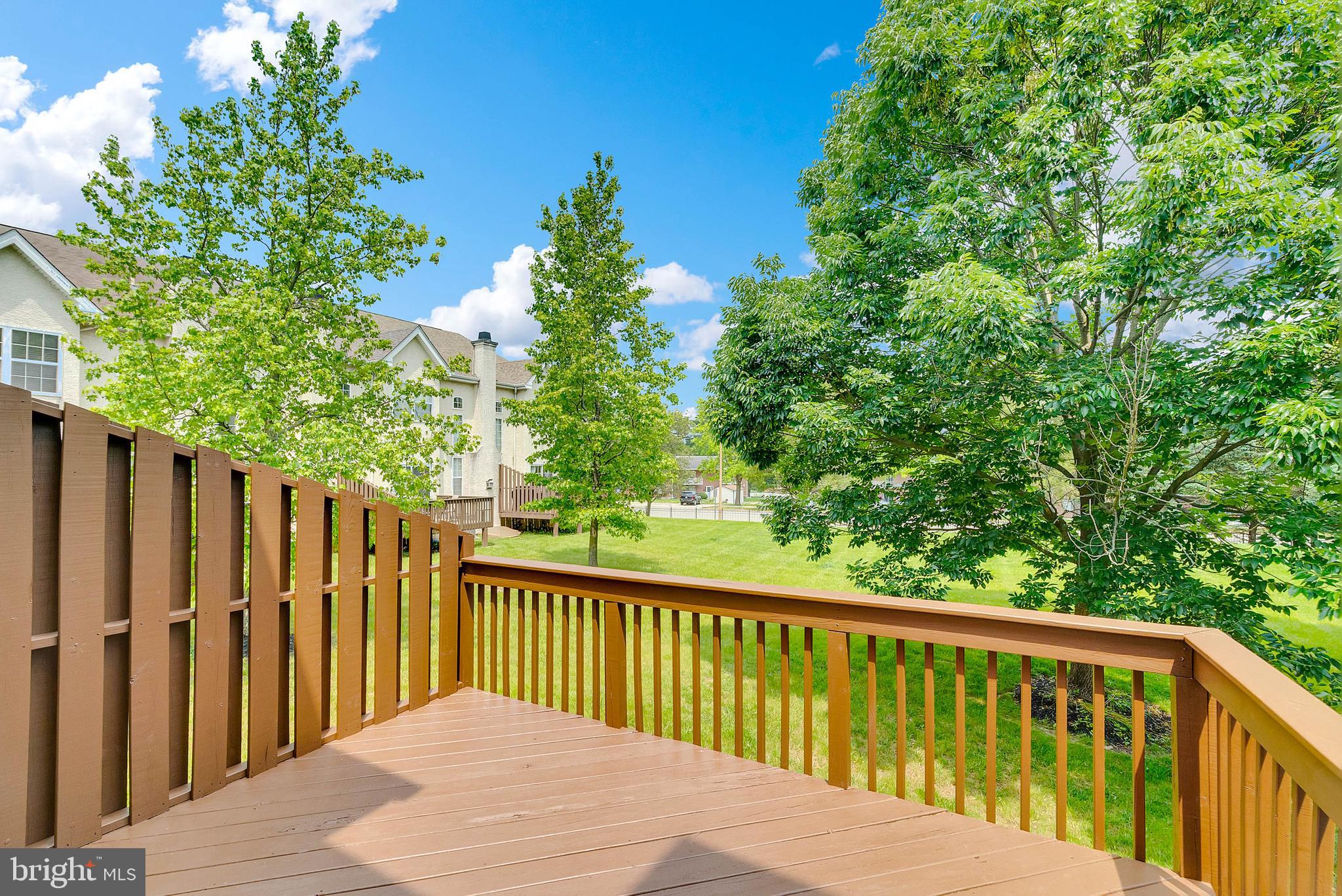 HILL VIEW - Residential