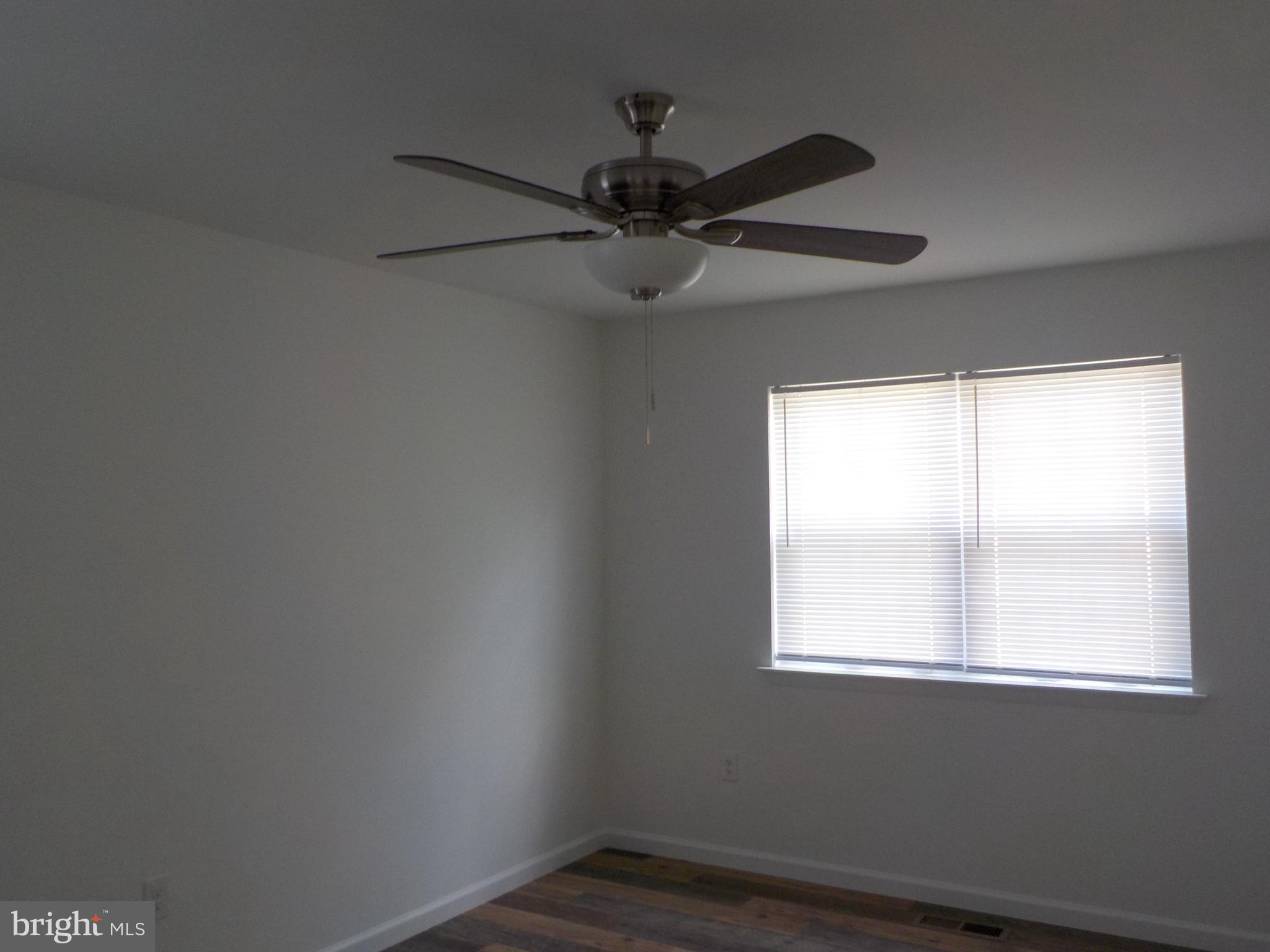 DALE CITY - Residential Lease