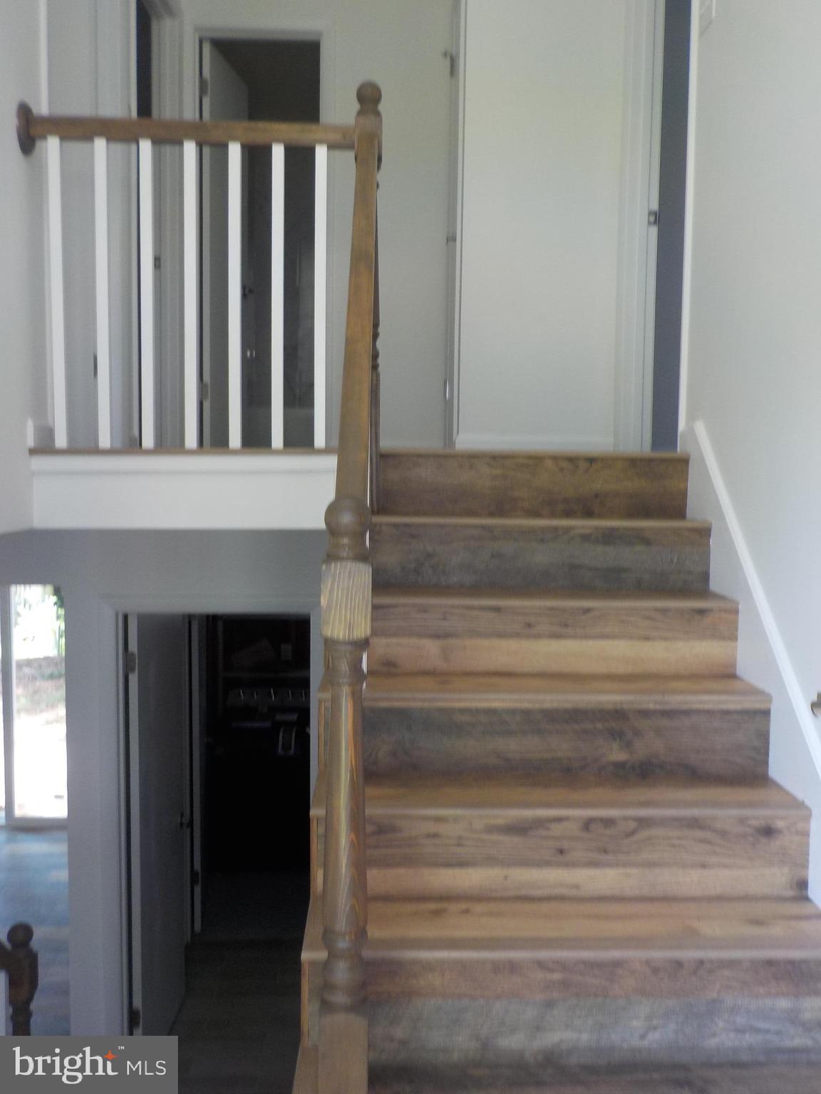 DALE CITY - Residential Lease