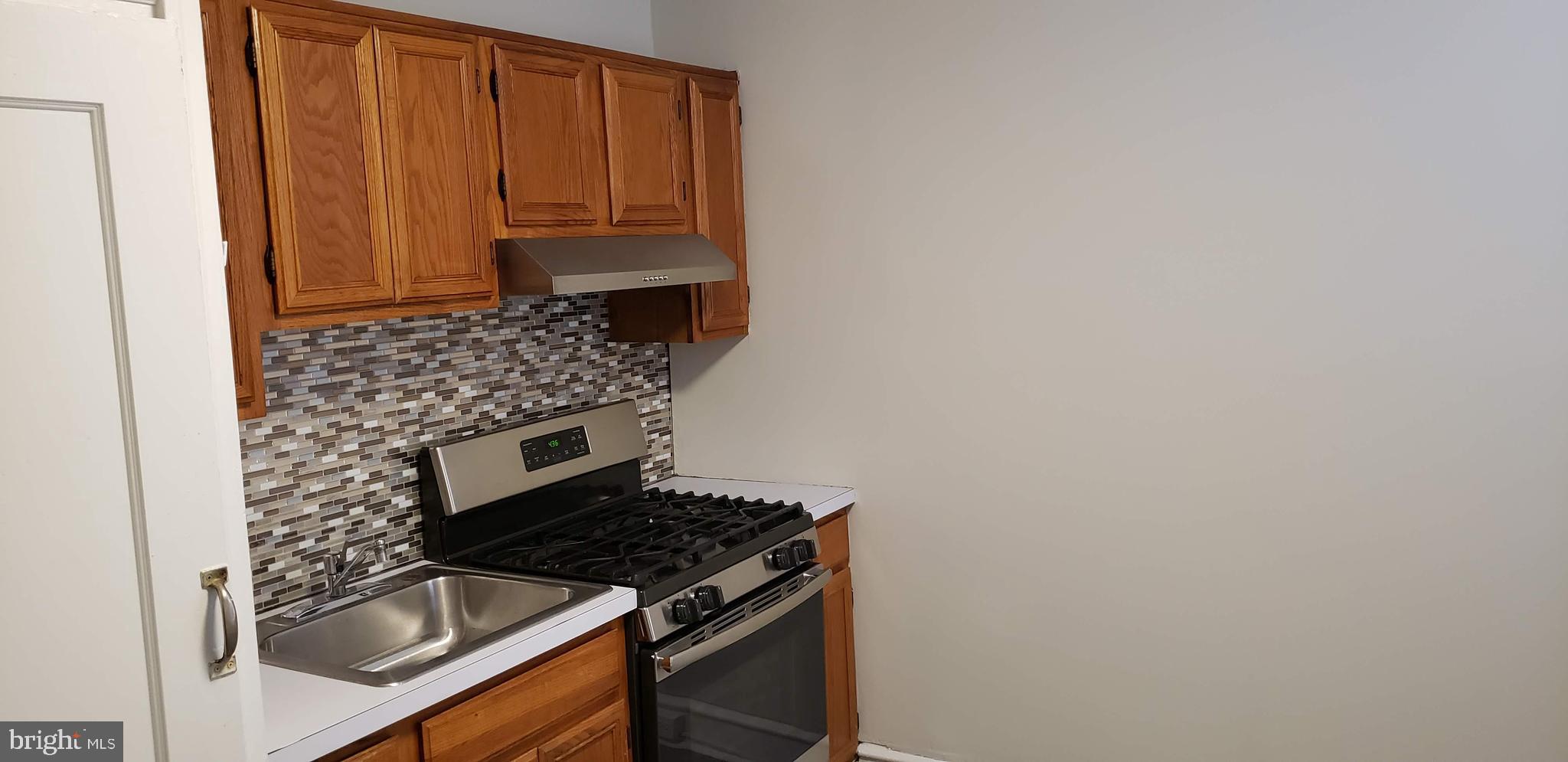 PHILADELPHIA (NORTHEAST) - Residential