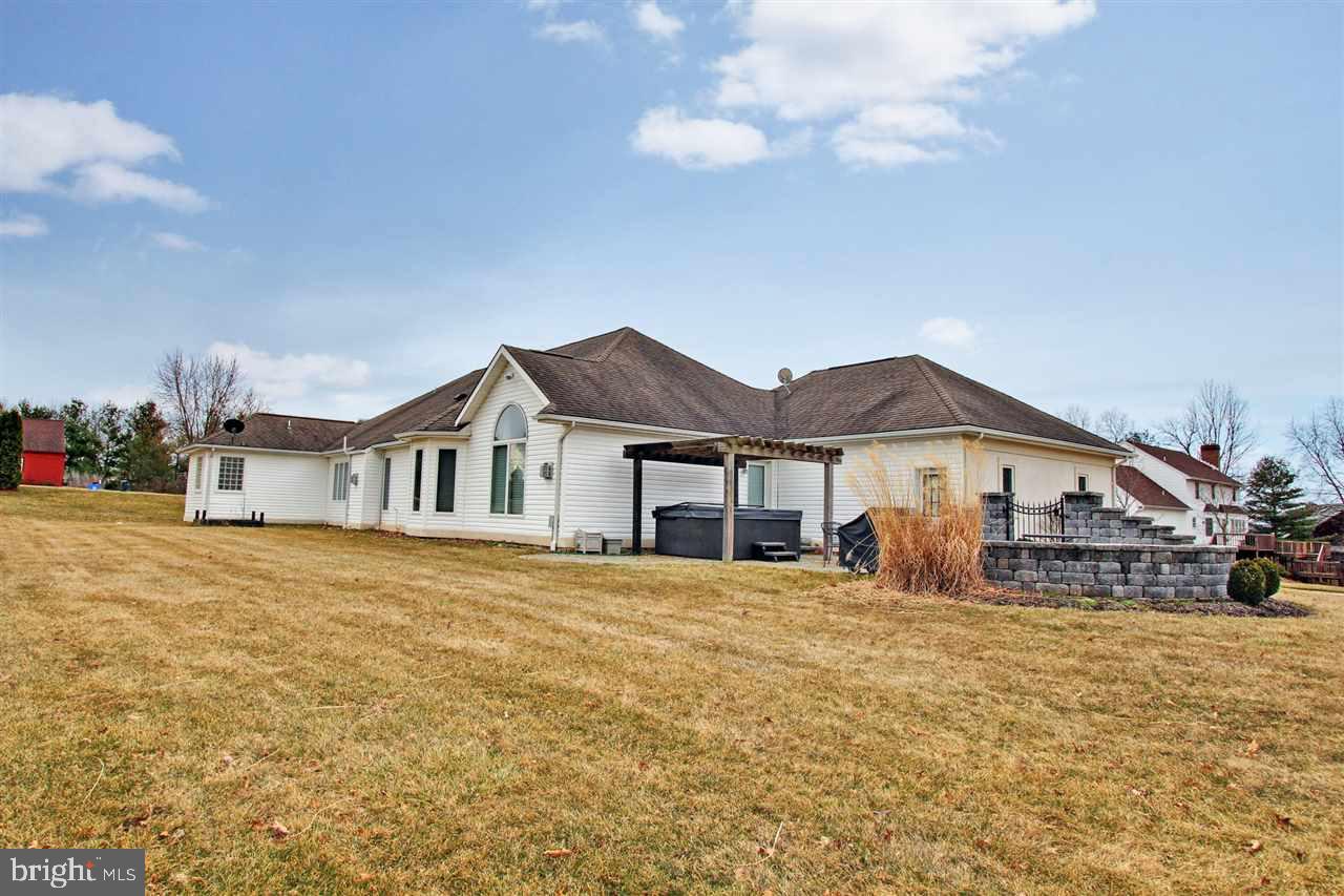GREENS AT HONEY RUN - Residential