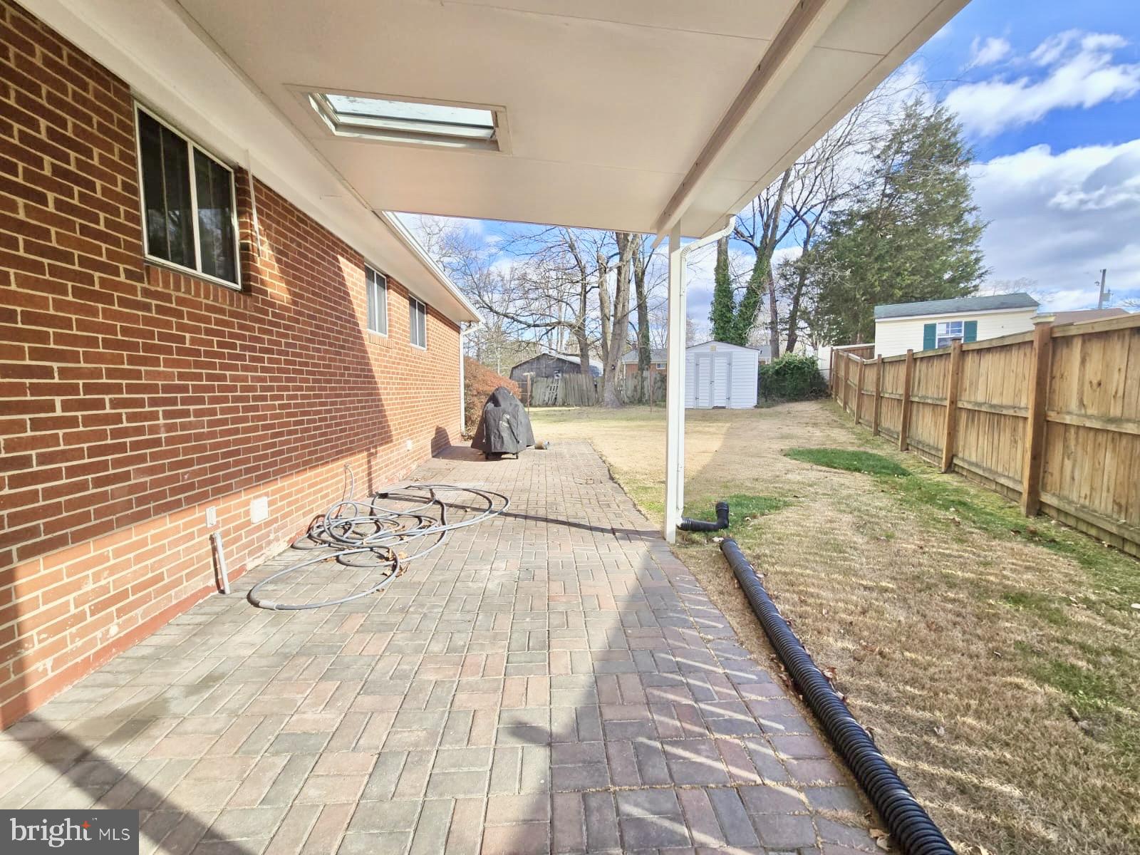 SUMMIT HALL - Residential